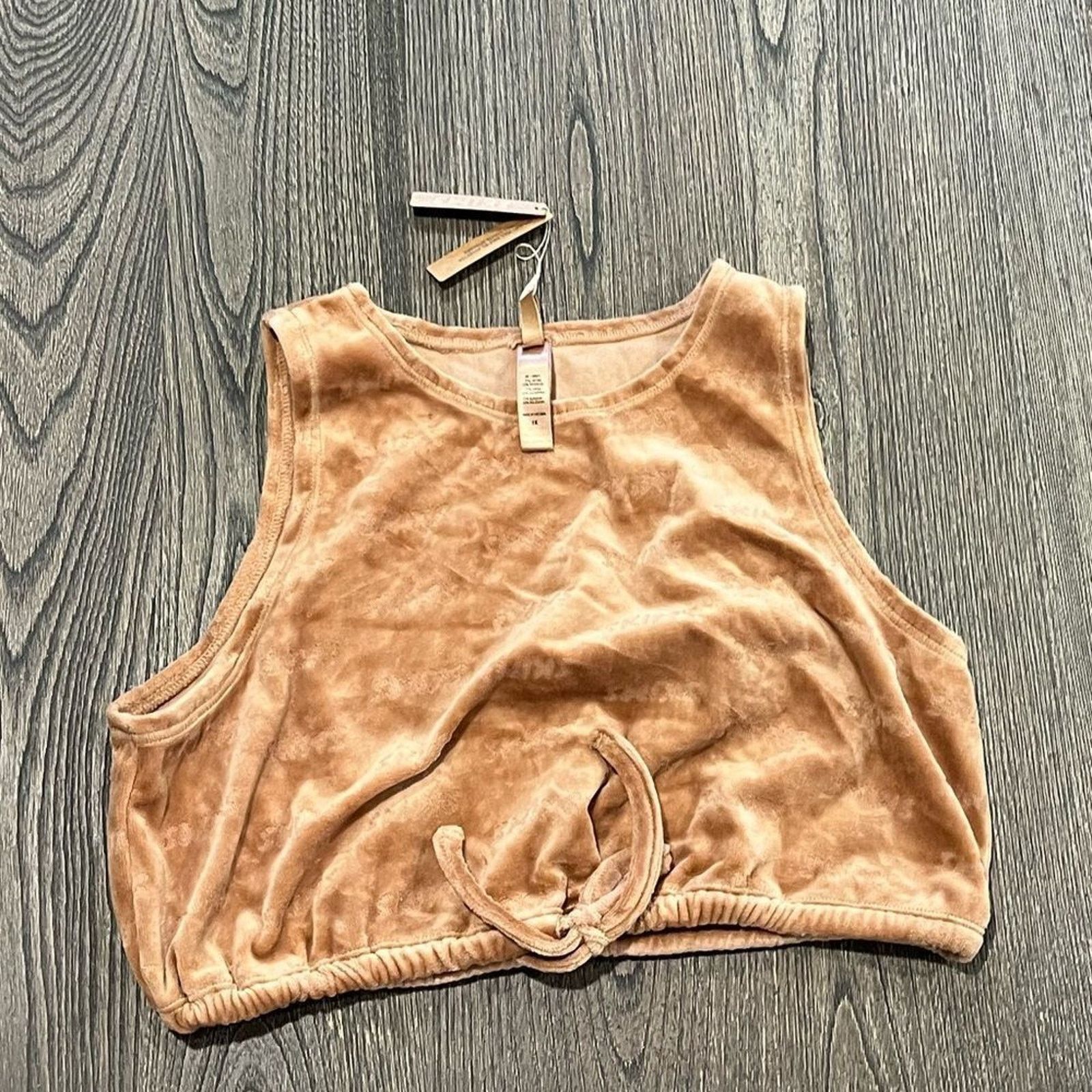 SKIMS NWT Skims Logo Velour Front Tie Cropped Tank Top Crewneck 2X Size XXL / US 16-18 / IT 52-54 - 1 Thumbnail
