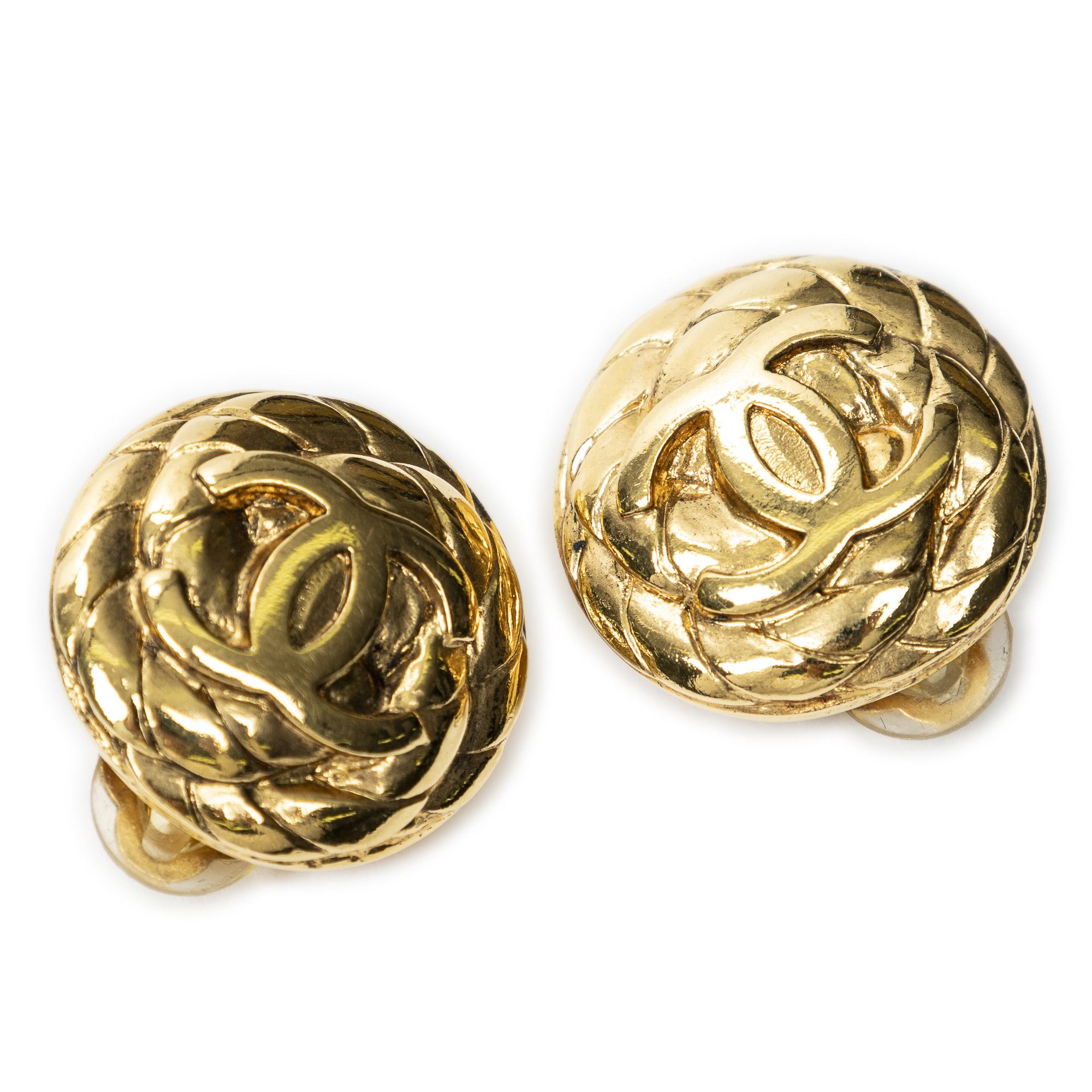 Chanel CC Round Clip On Earrings Size ONE SIZE - 1 Thumbnail