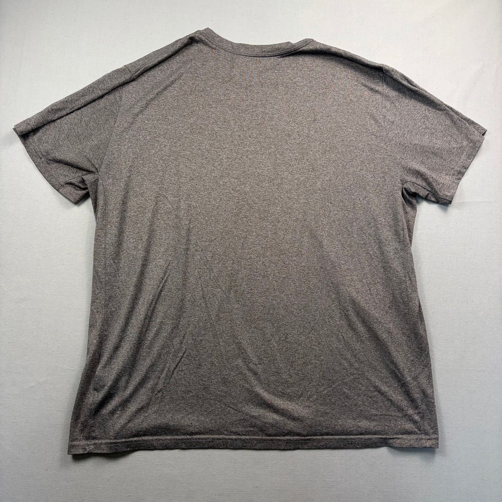 Nike Penn State Nike T-Shirt Men's XXL Athletic Dri Fit Gray PSU Size US XXL / EU 58 / 5 - 5 Thumbnail