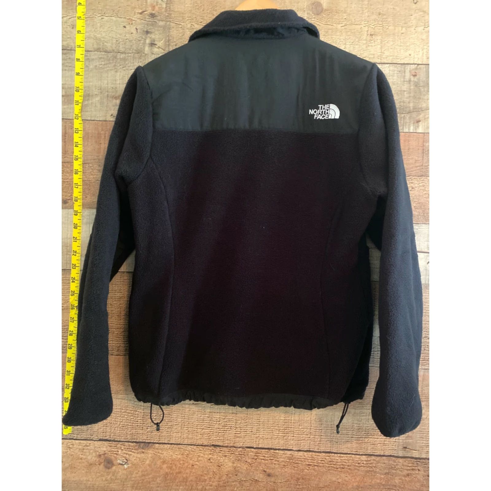 The North Face VINTAGE The North Face Women's Black Fleece zip up Jacket Size S/P GUC Size S / US 4 / IT 40 - 4 Thumbnail