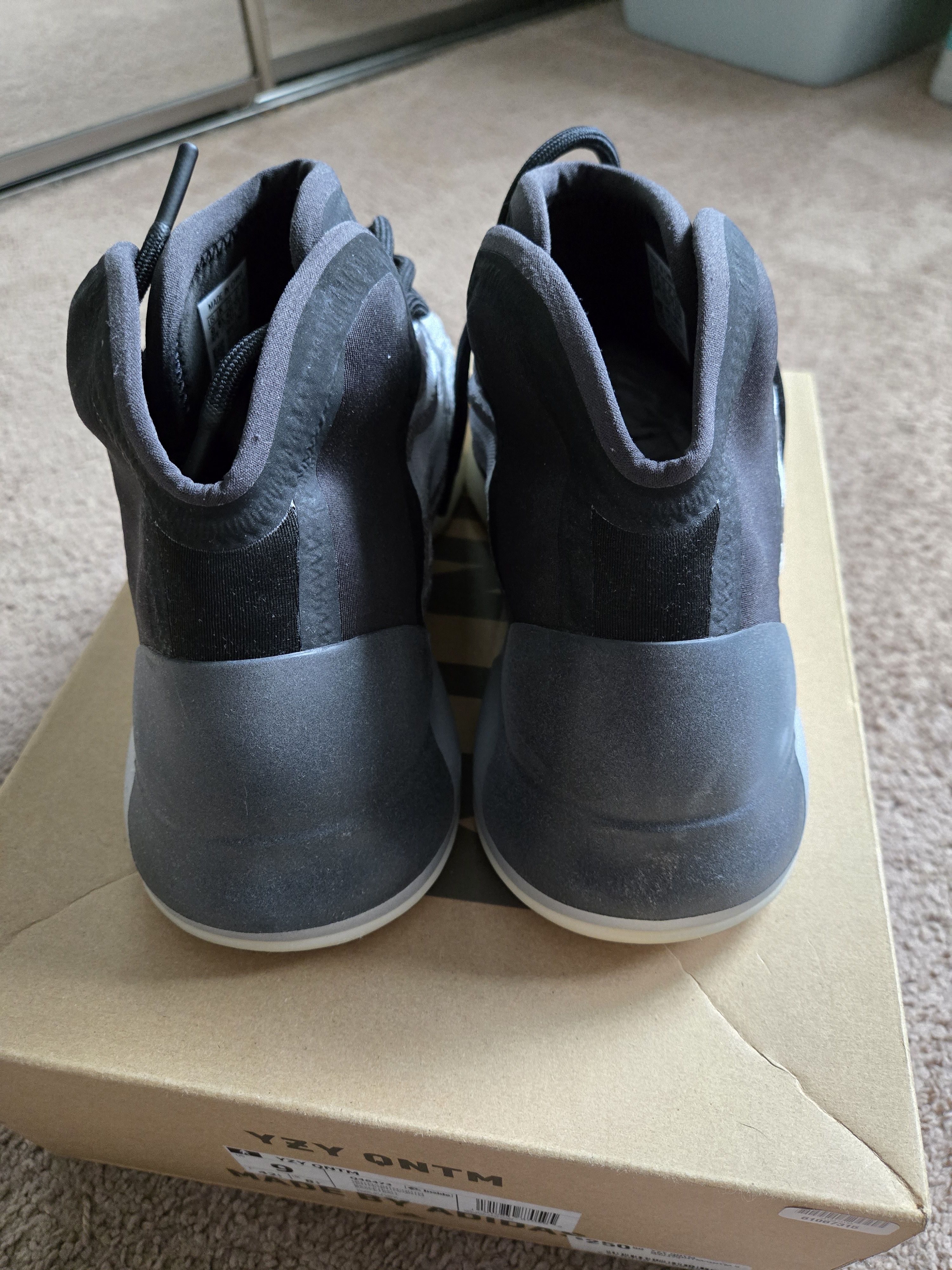 Yeezy Yeezy QNTM Size US 9 / EU 42 - 4 Thumbnail