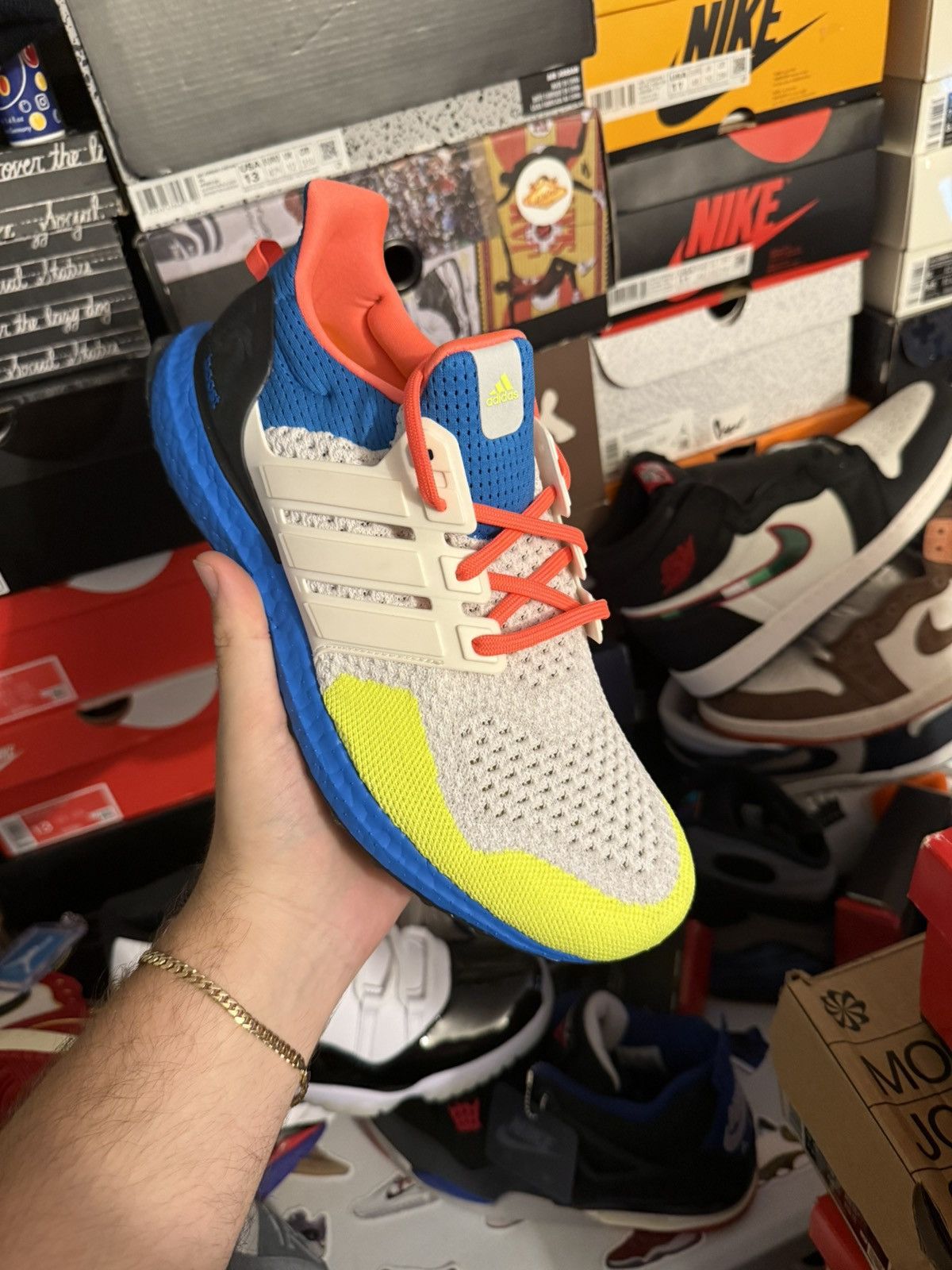 Adidas Ultraboost multi color sz 8 ds Size US 8 / EU 41 - 2 Thumbnail