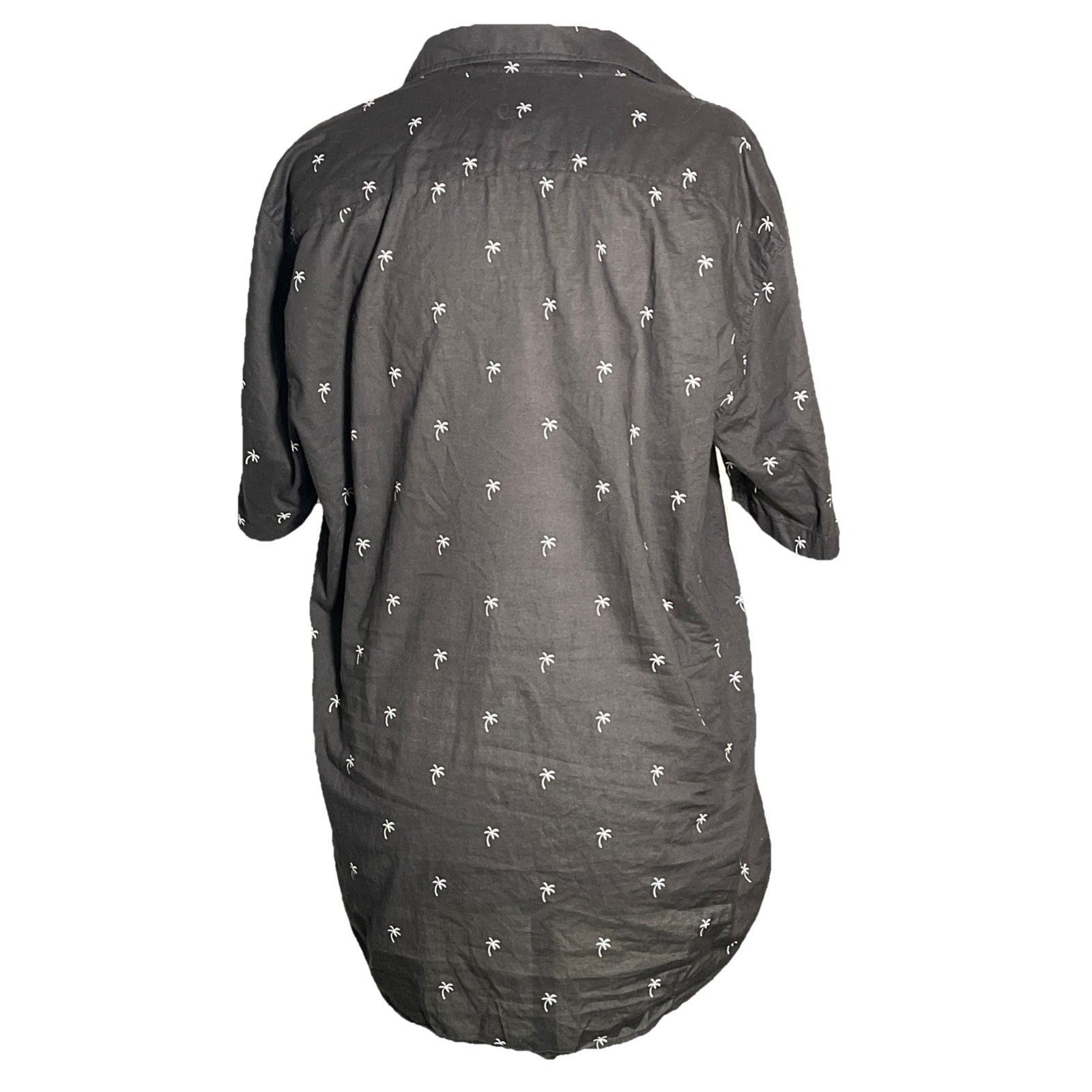 H&M Men's H&M Button Up Palm Tree Shirt M S/S Black White Size US M / EU 48-50 / 2 - 3 Thumbnail