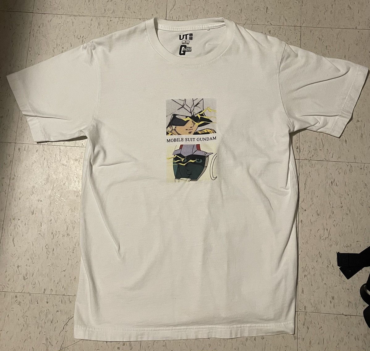 Anime × Japanese Brand × Uniqlo Uniqlo Gundam Tee Size US S / EU 44-46 / 1 - 1 Thumbnail
