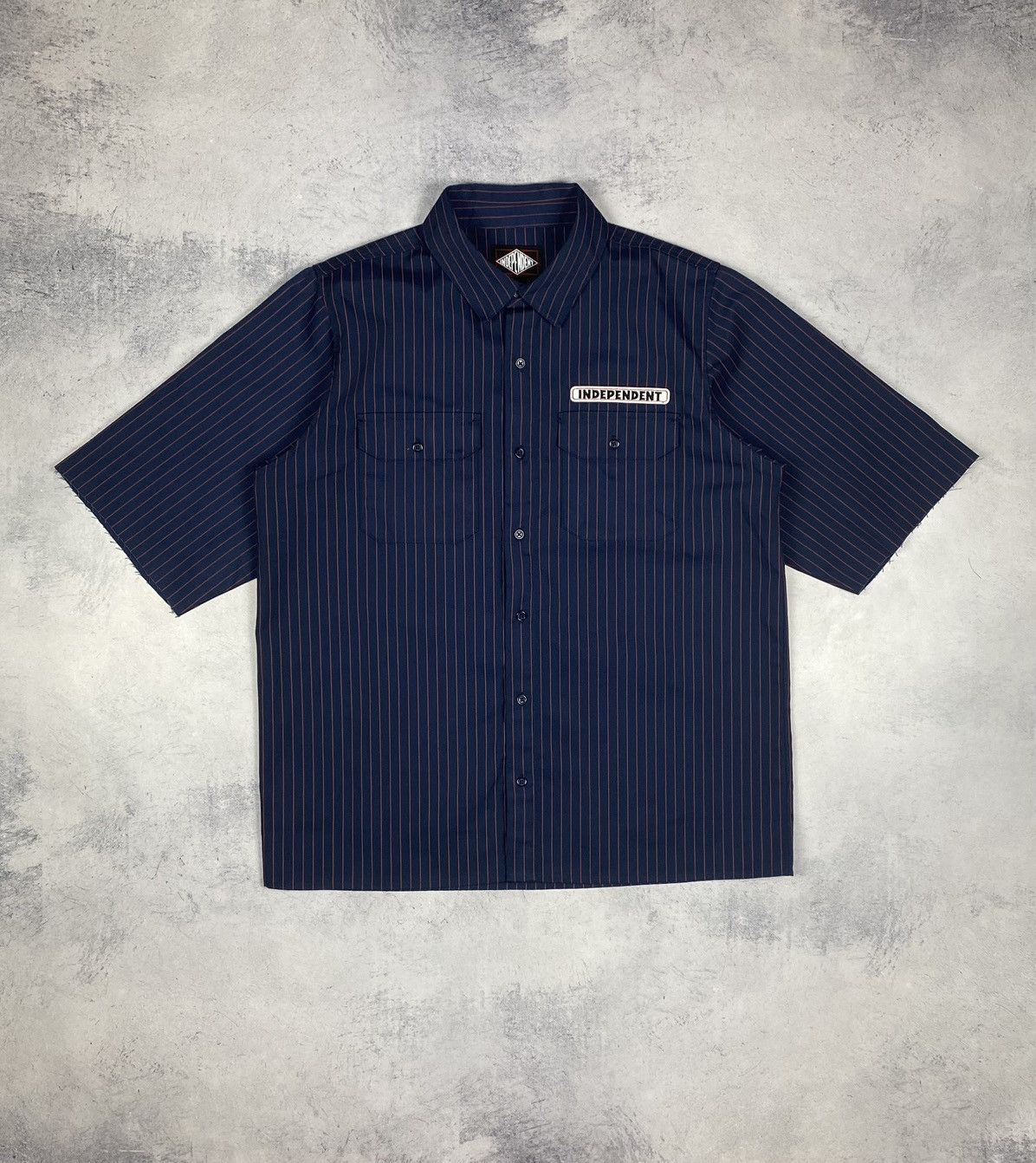 Independent Truck Co. Independent Striped Work Button Up Shorts Sleeves Shirt Size US L / EU 52-54 / 3 - 2 Thumbnail