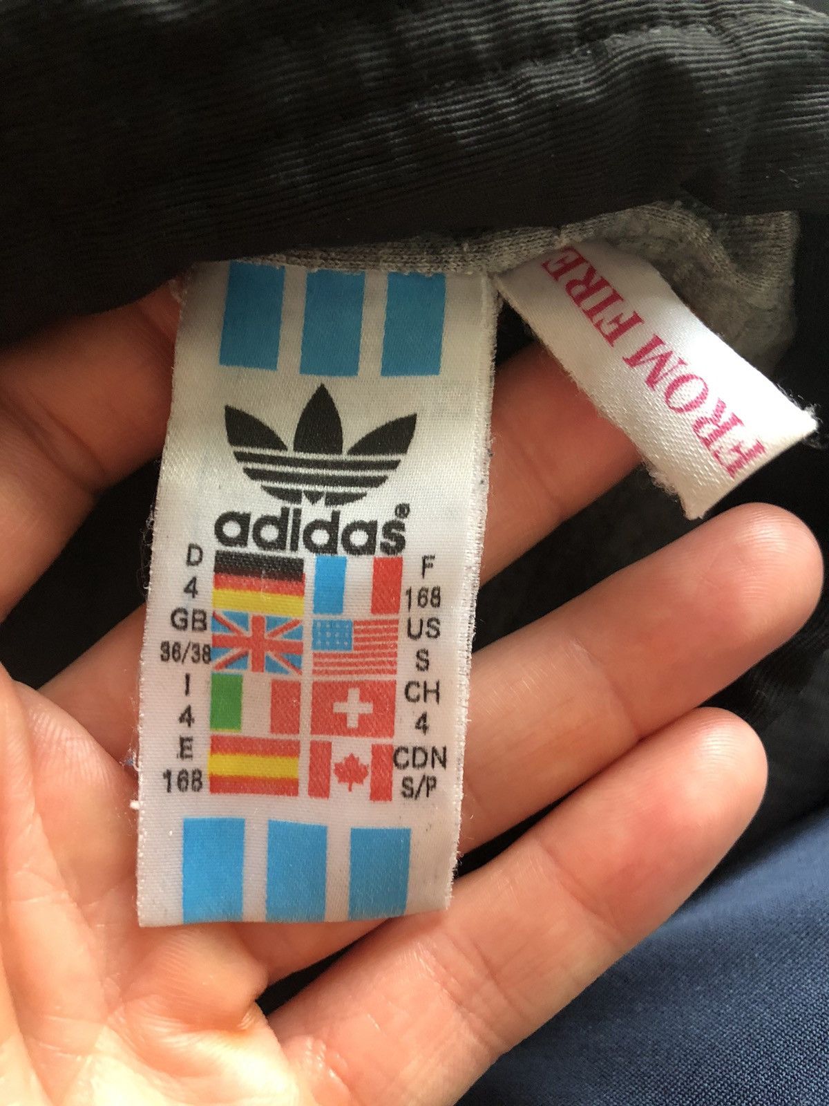 Adidas ADIDAS VINTAGE RETRO SPORT LIGHT JACKET Size US S / EU 44-46 / 1 - 5 Thumbnail