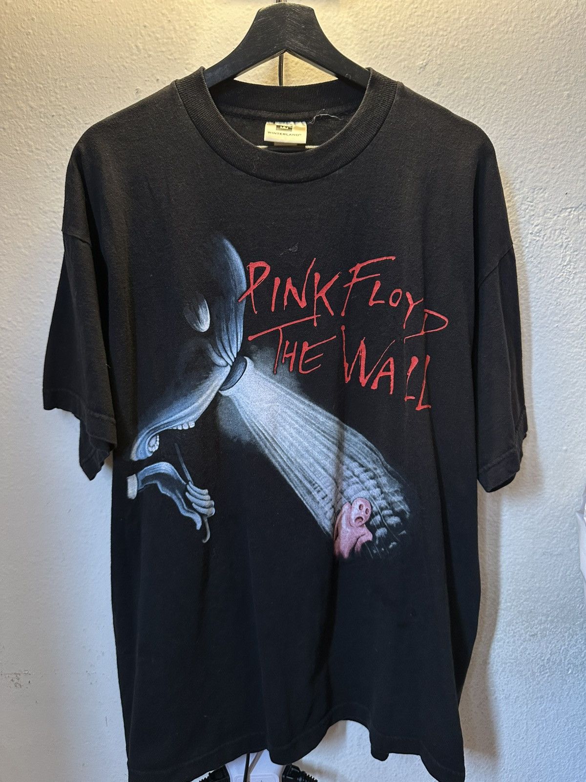 Band Tees × Pink Floyd × Vintage Vintage Pink Floyd The Wall Shirt Size US XL / EU 56 / 4 - 1 Thumbnail