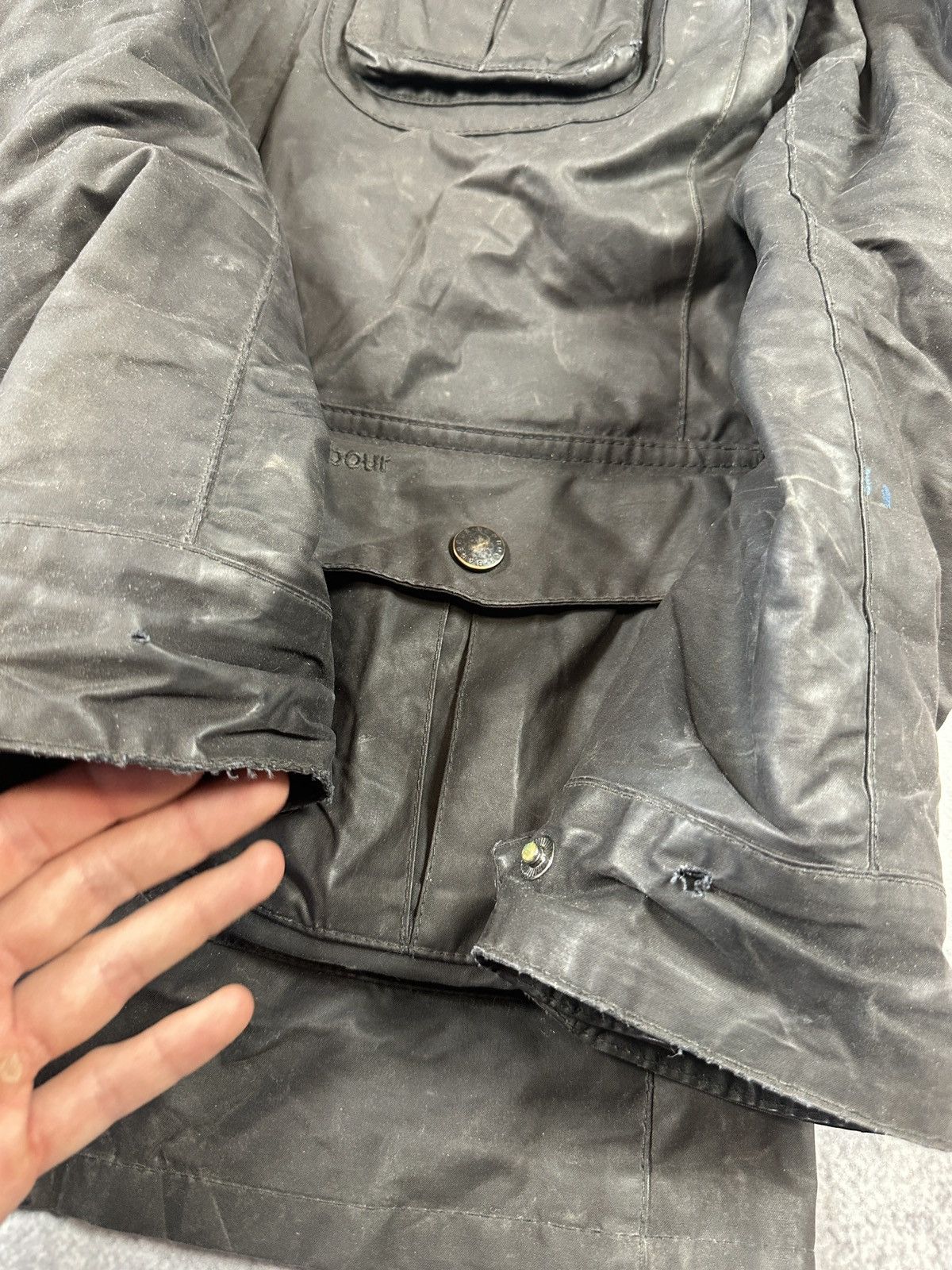 Barbour Vintage Barbour Wax Sapper Jacket UK Style Streetwear L Size US L / EU 52-54 / 3 - 5 Thumbnail