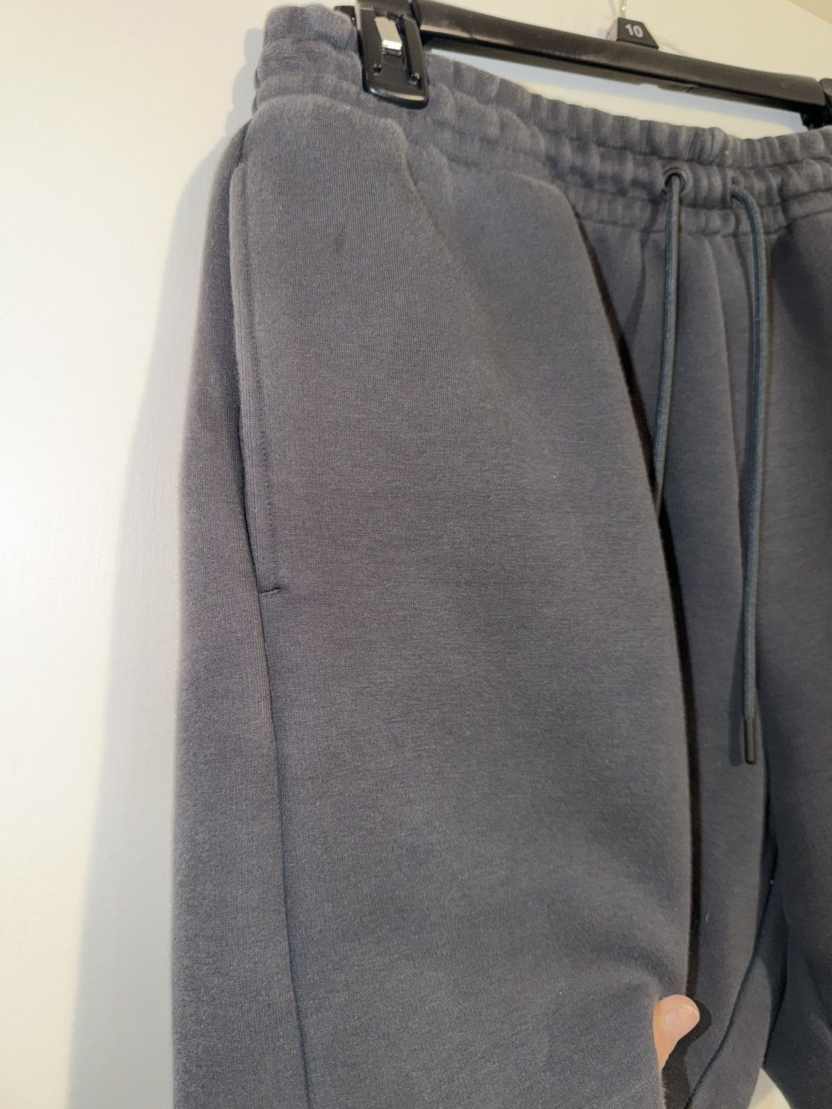 Nike Nike Tech Fleece 6 Inch Shorts Men’s Charcoal Grey Size M Size US 34 / EU 50 - 3 Thumbnail