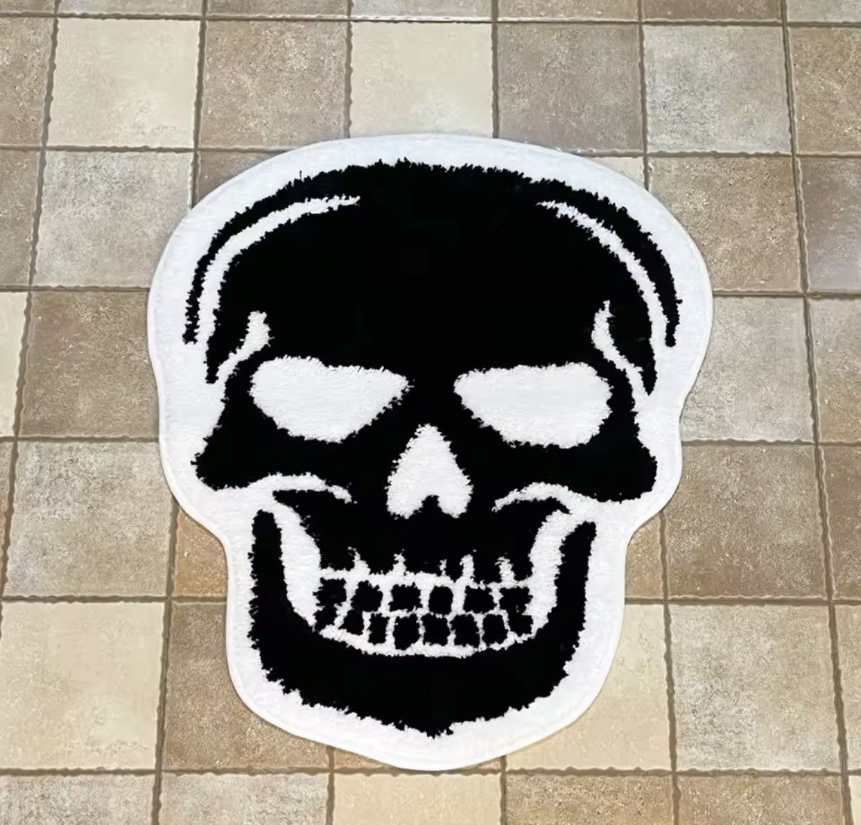 Japanese Brand Skull Bath Mat Tufted Rug Size ONE SIZE - 6 Thumbnail