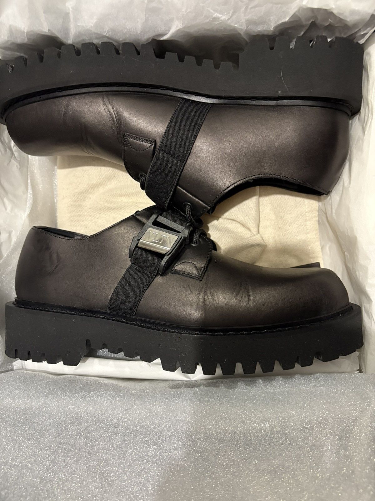 Valentino Valentino VLTN Derby w/ Strap - buckle Size US 10 / EU 43 - 3 Thumbnail