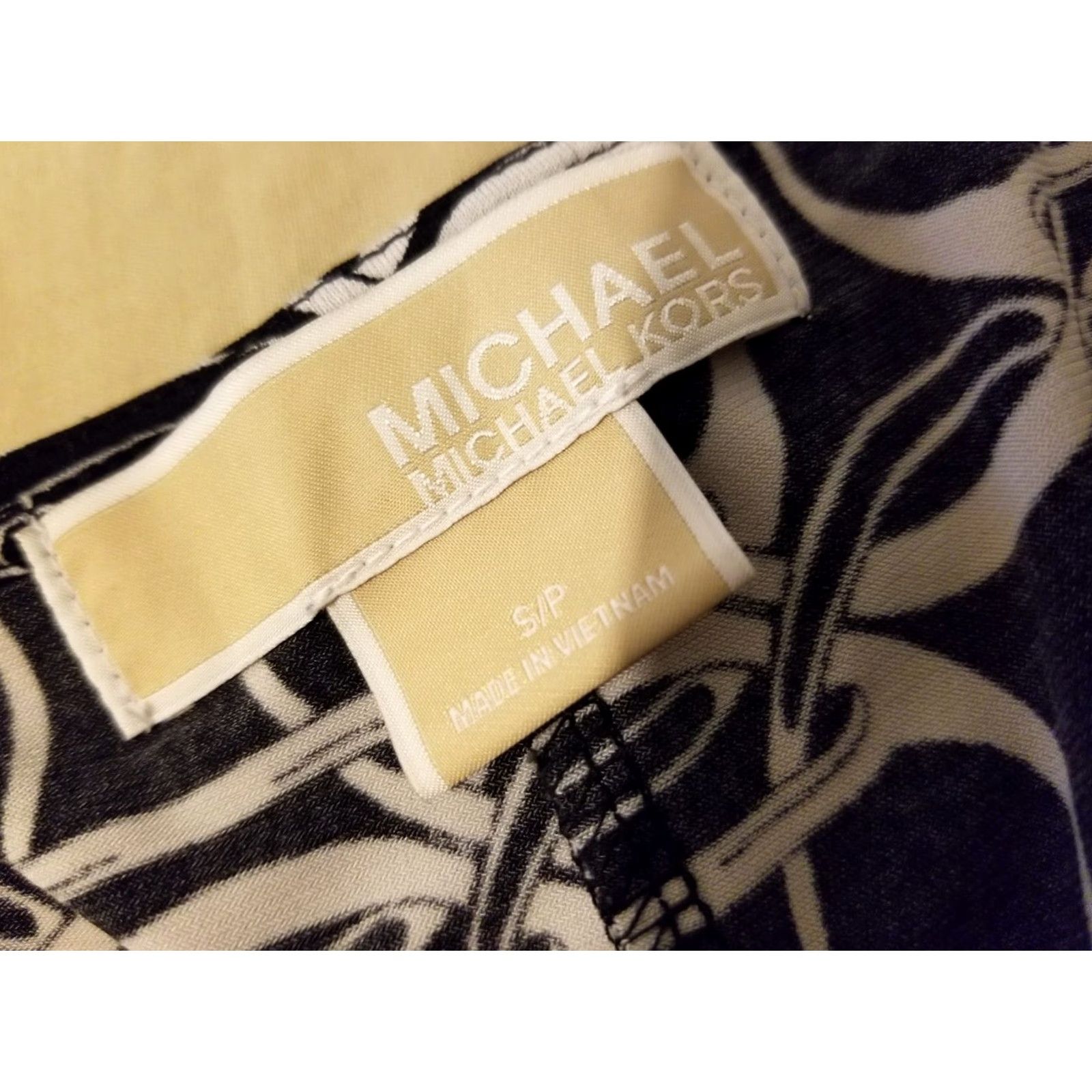 Michael Kors VINTAGE Michael Kors Dress S Small Black Women A-Line Knee Length Mens Womens? Size S / US 4 / IT 40 - 7 Thumbnail