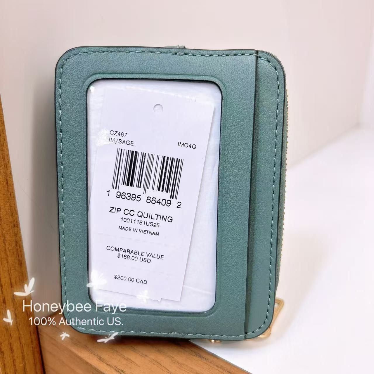 Coach NWT Coach Zip Card Case With Quilting CZ467 Size ONE SIZE - 3 Thumbnail