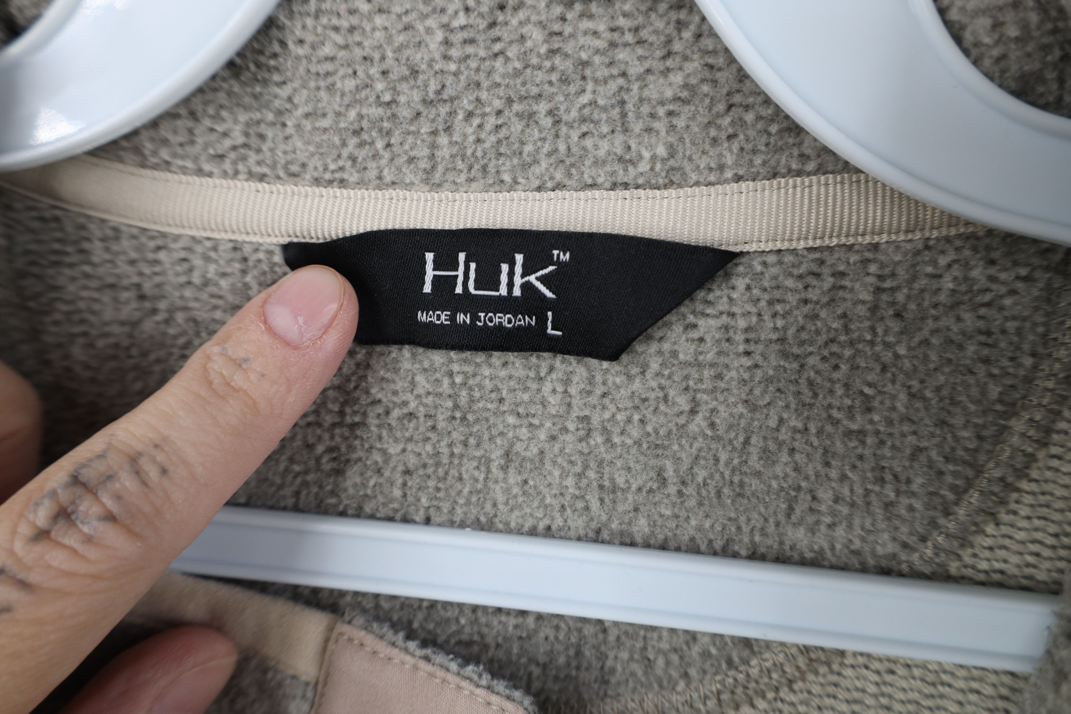Vintage Huk Fishing Spell Snap Button Fleece Pullover Sweater Beige Size US L / EU 52-54 / 3 - 7 Thumbnail