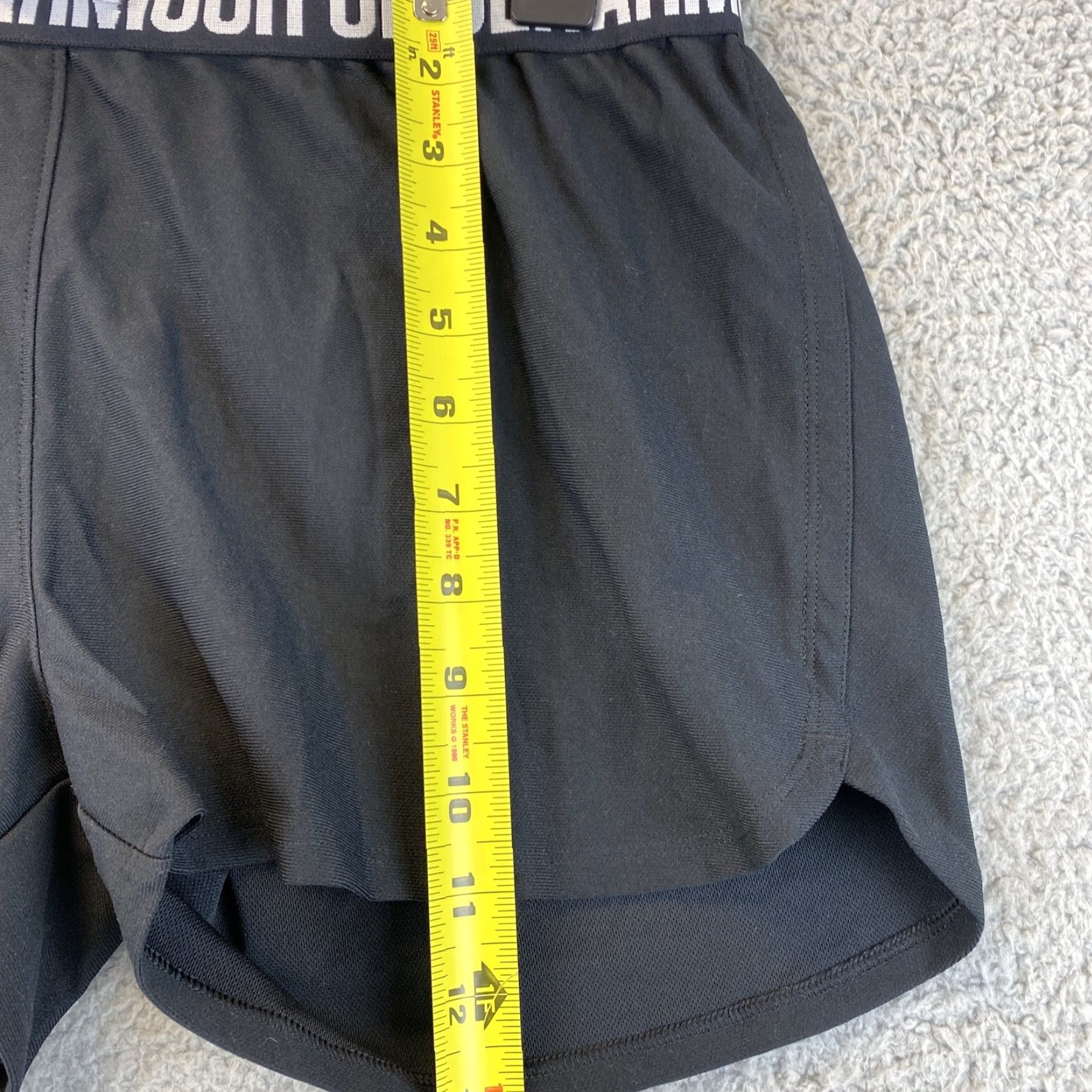 Under Armour Under Armour Women's Black Running Active Shorts L Large / 45-23 Athletic Waist L | Activewear Running & Jogging Womens Size 36" / US 14 / IT 50 - 3 Thumbnail