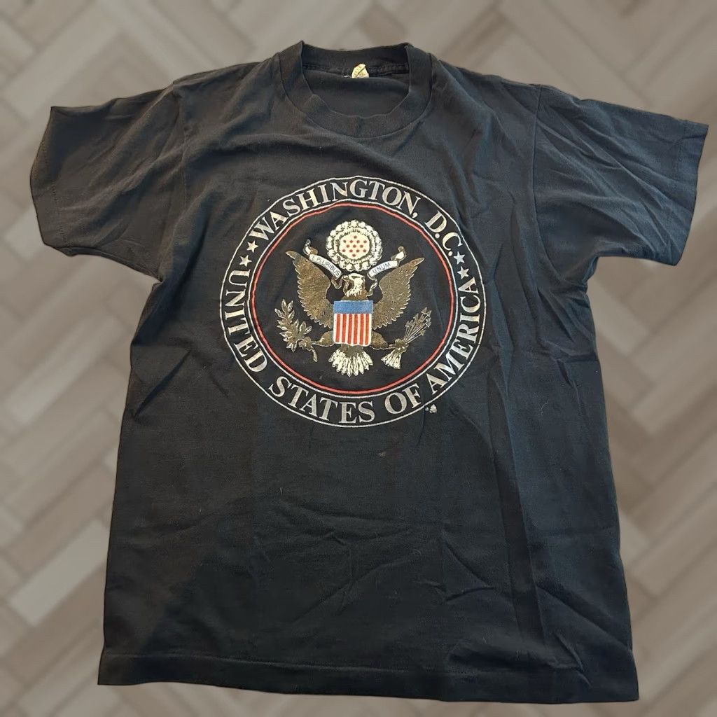 Vintage VINTAGE Screen Stars Shirt Washington DC Short Sleeve T Shirt Men’s M Black Stars Size US M / EU 48-50 / 2 - 1 Thumbnail