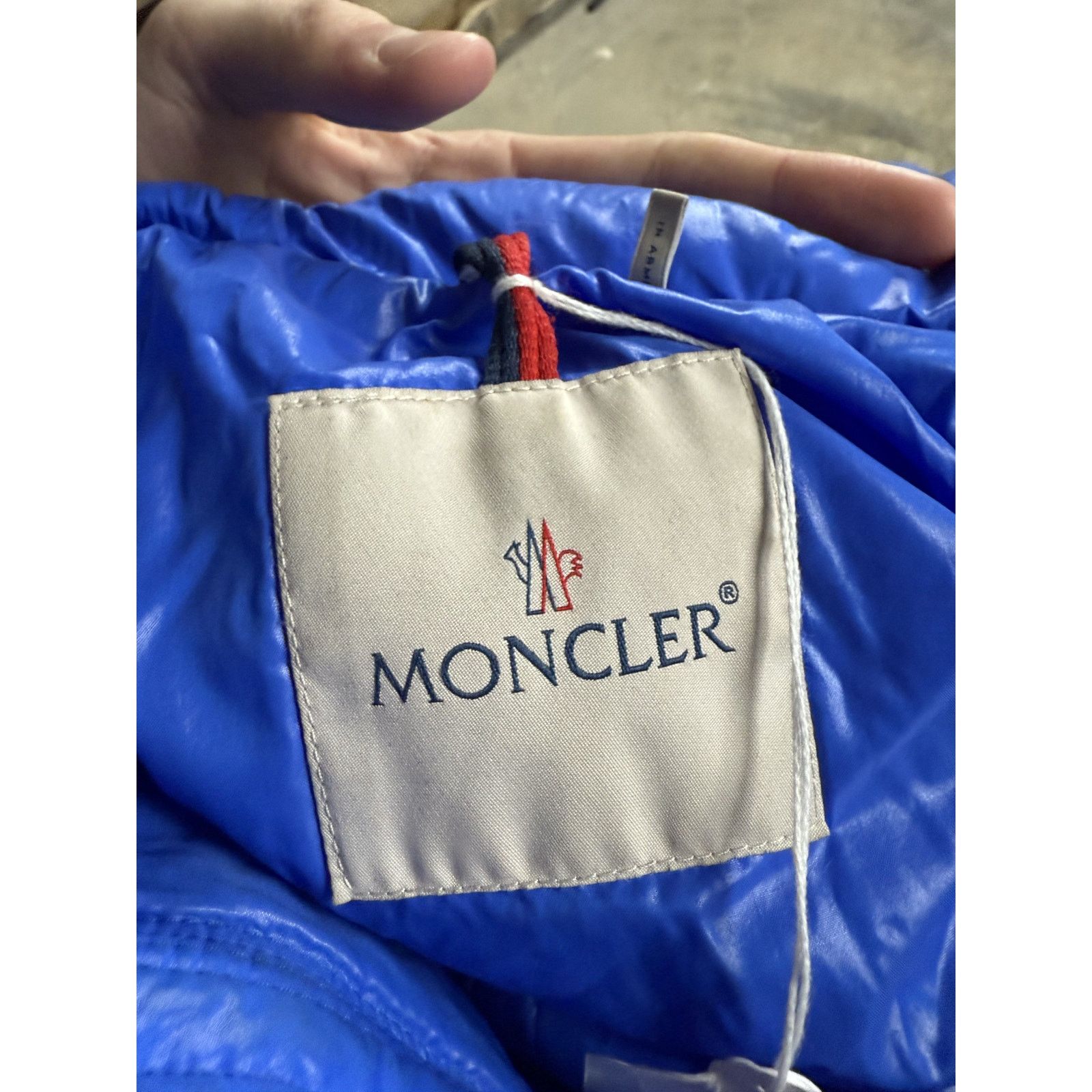 Moncler Moncler Puffer Blue Kids 12M Used Size US XXS / EU 40 - 3 Thumbnail