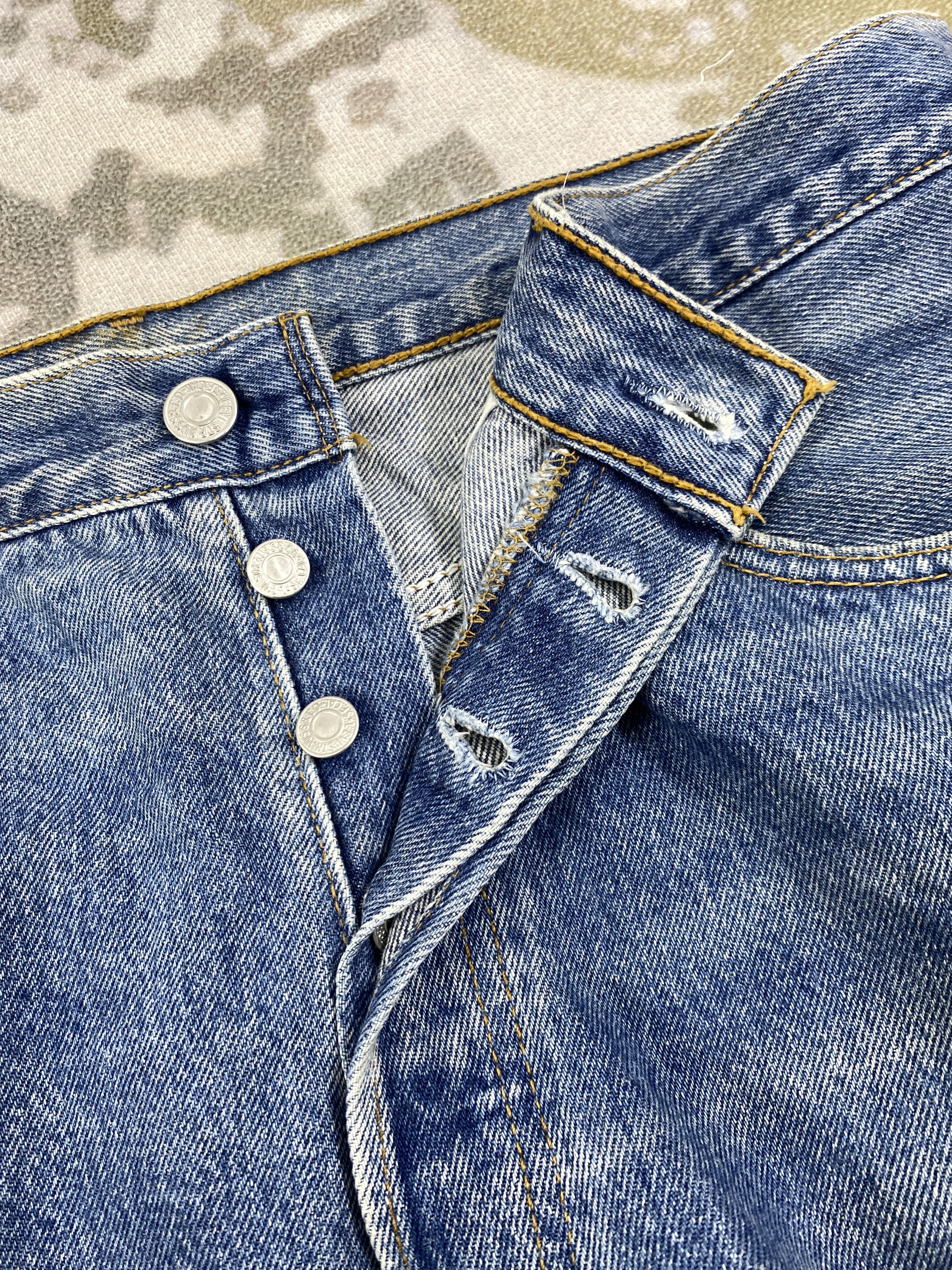 Levi's Faded Blue Vintage Levis 501 Jeans 32x14 - JN3034 Size US 32 / EU 48 - 5 Thumbnail