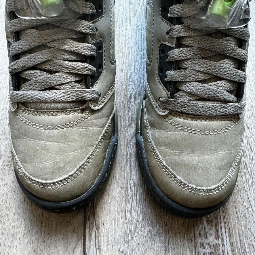 Nike NIKE • JORDAN 5 GS Retro "2022 Green Bean" (4.5M) Size US 5 / EU 37 - 8 Thumbnail