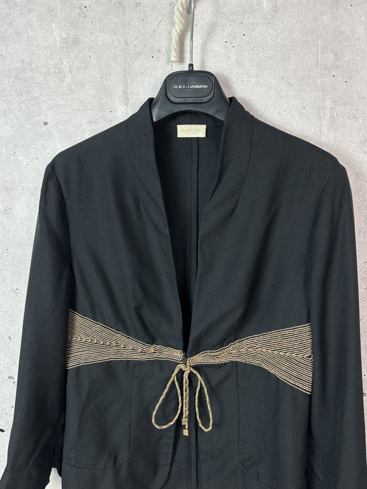 Valentino Valentino Made in Italy Viscose-Linen Blend Women’s Blazer Size M / US 6-8 / IT 42-44 - 2 Thumbnail