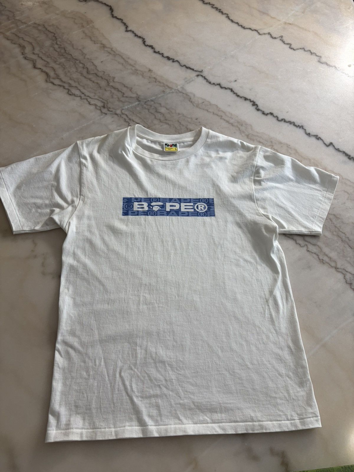 Bape A Bathing Ape (BAPE) Blue and white tee Size US L / EU 52-54 / 3 - 1 Thumbnail