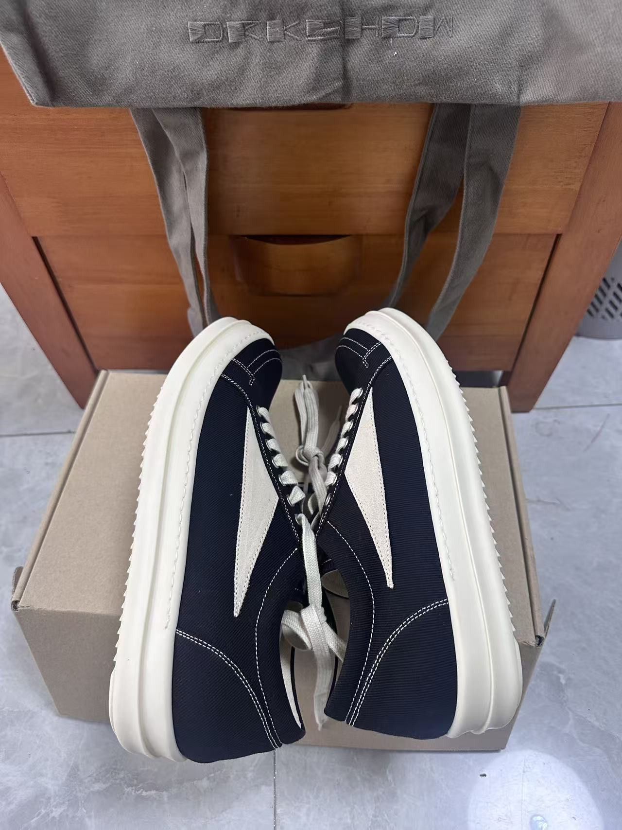 Rick Owens Drkshdw Rick Owens low-top sneakers Size US 10 / EU 43 - 7 Thumbnail