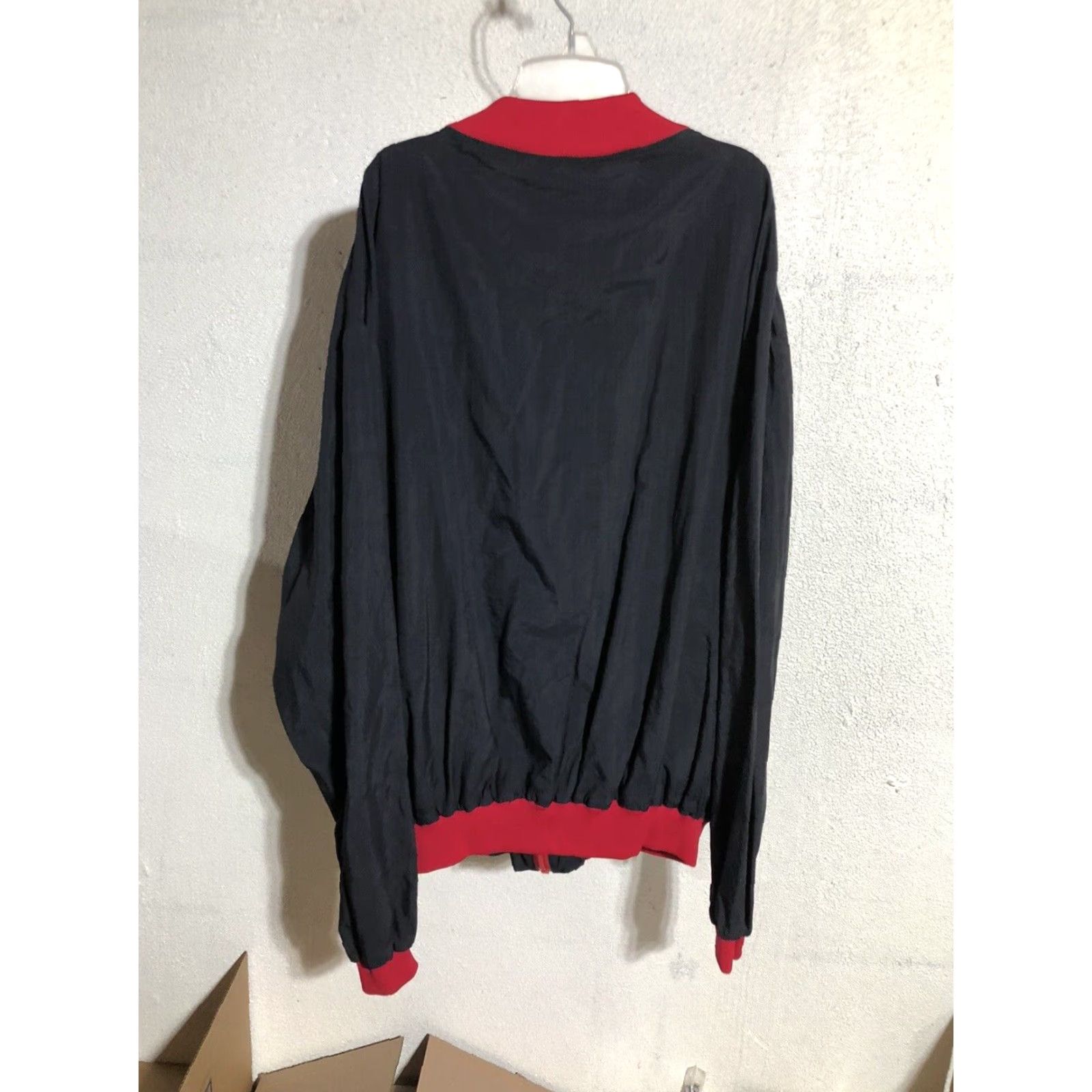 Vintage VINTAGE Windbreaker Jacket Rock Band Tour Music 3XL GRIBBIN Black Zip Full Zip Logo Polyester Jacket Men 80s 90s Music Rock Band Casual Size US XXL / EU 58 / 5 - 5 Thumbnail