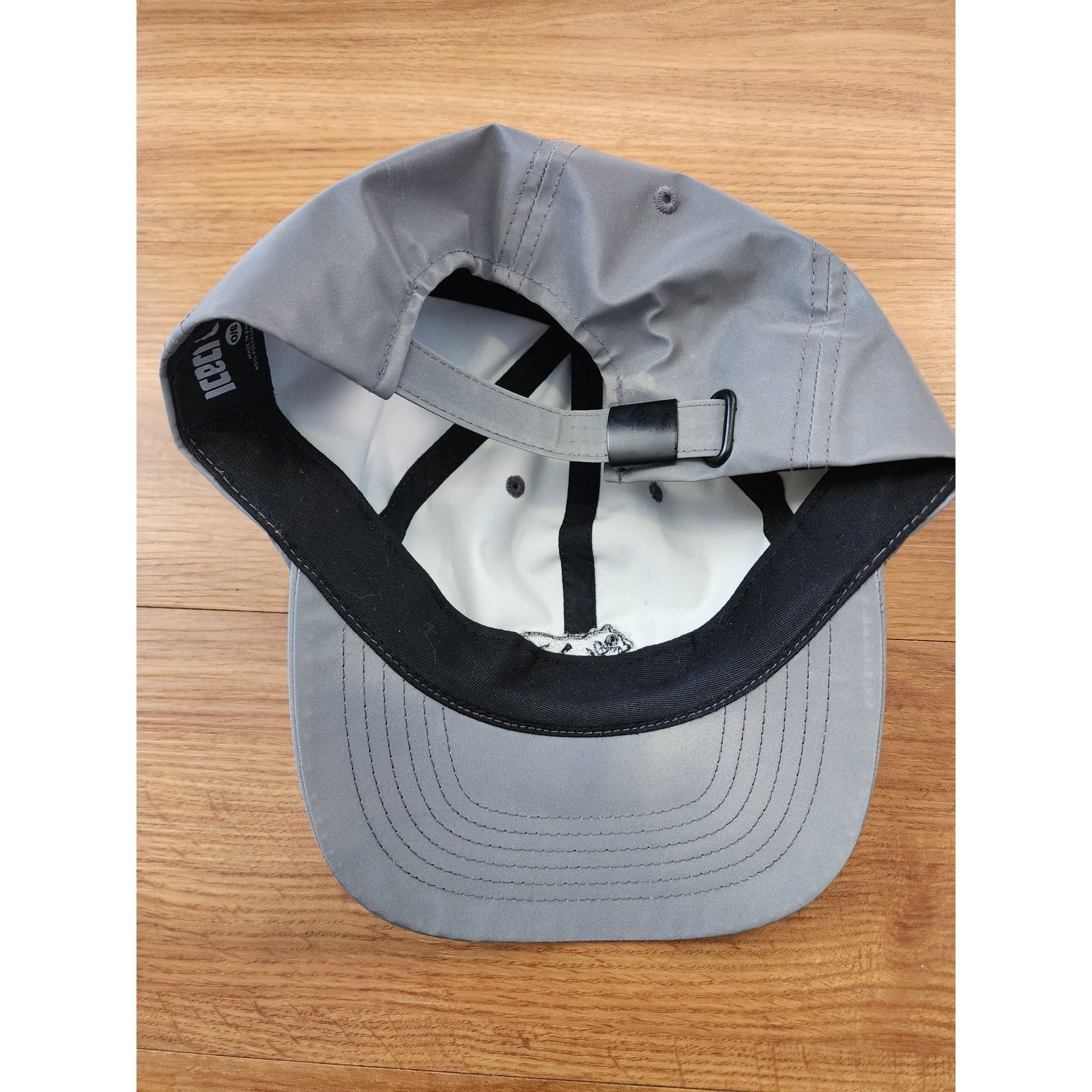 Icecream IceCream Reflective Hat Running Dog Strap Back Size ONE SIZE - 4 Thumbnail