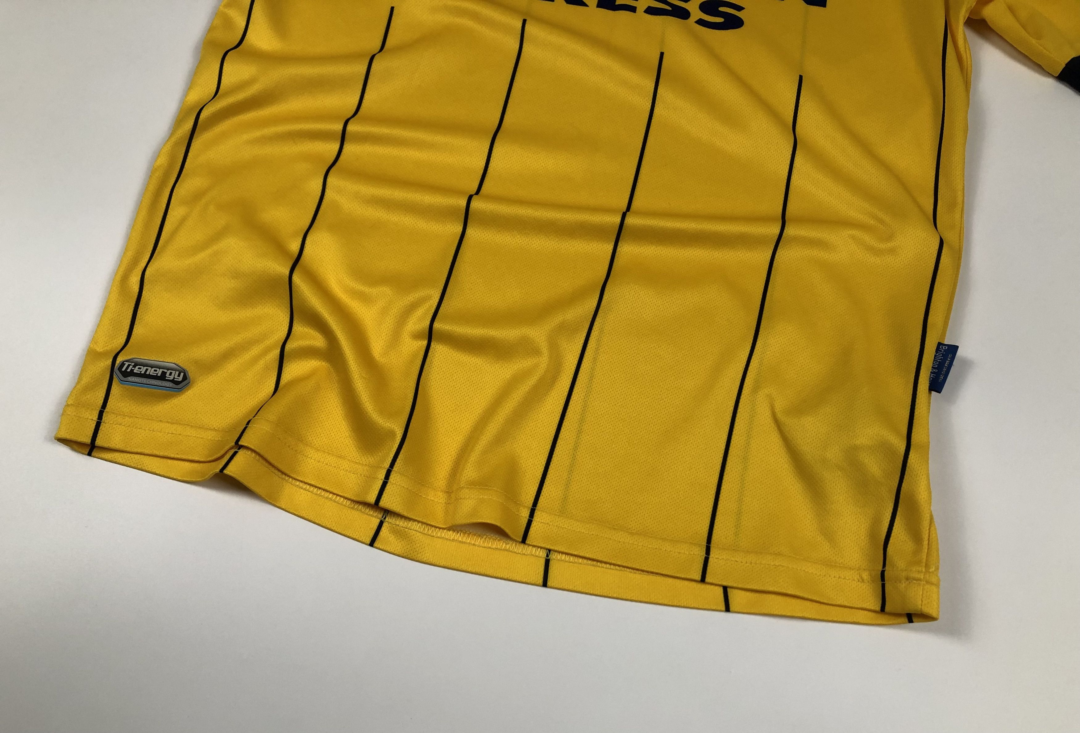 Errea Errea Brighton Hove Albion 2013-2014 Away Soccer Jersey Size US S / EU 44-46 / 1 - 4 Thumbnail