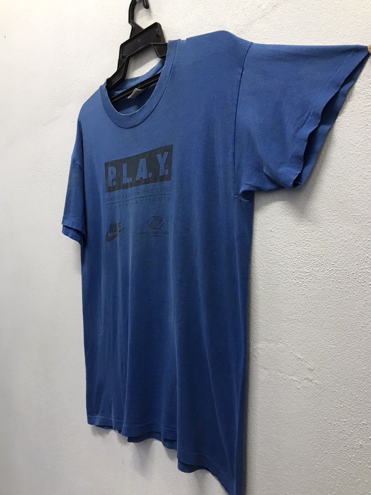 Nike × Vintage Vintage Nike P.L.A.Y. Made In Usa Shirt Size US M / EU 48-50 / 2 - 4 Thumbnail