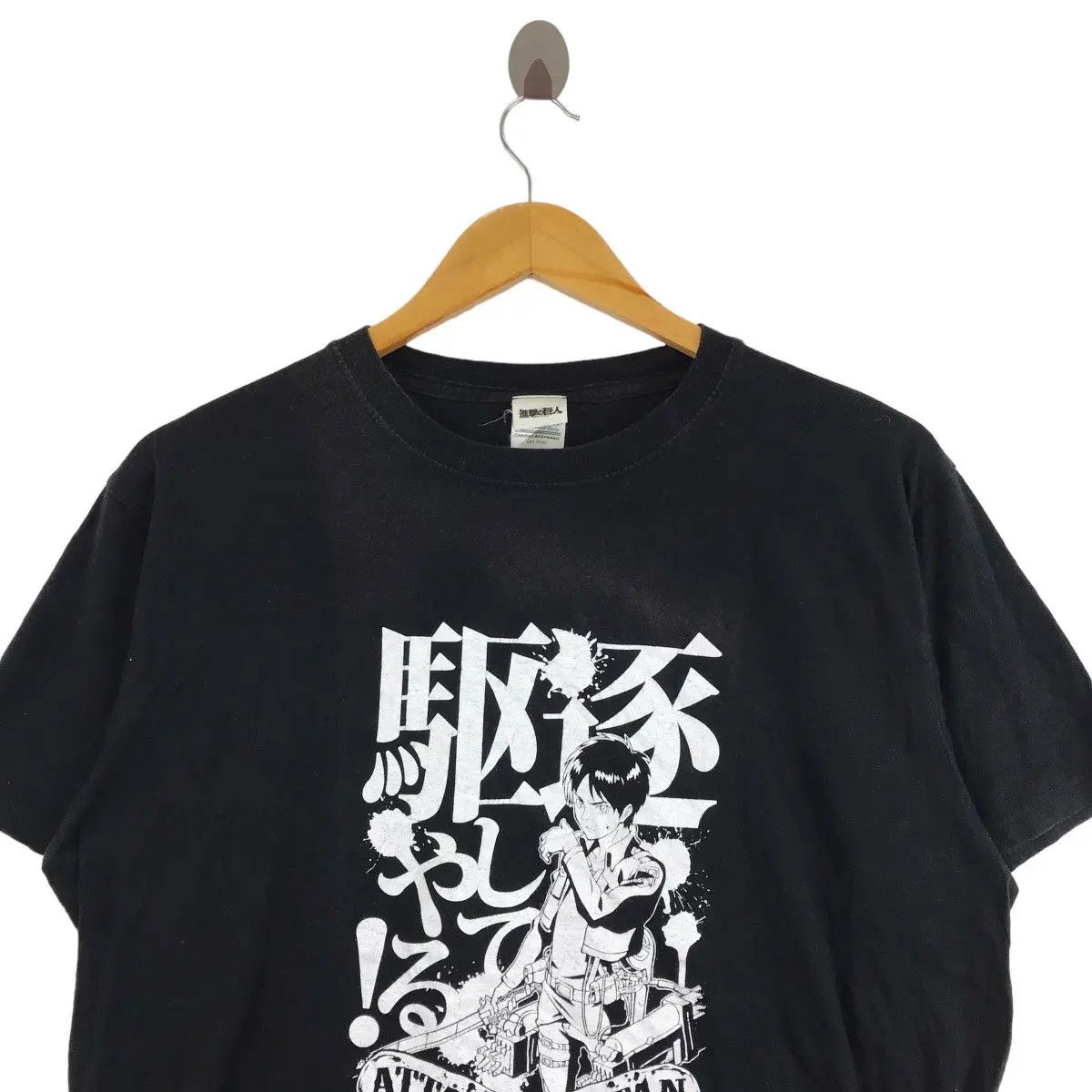 Anime Vtg ATTACK ON TITAN Hajime Isayama Anime Manga Tee Shirt Size US M / EU 48-50 / 2 - 2 Thumbnail