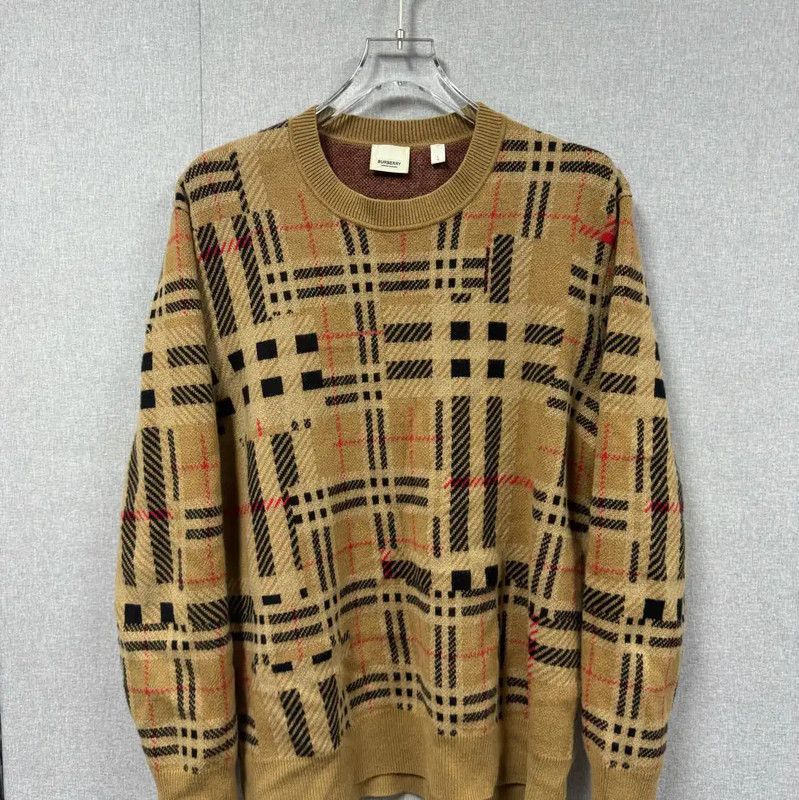 Burberry Burberry Beige Wool Men's Knit Sweater Size US L / EU 52-54 / 3 - 1 Thumbnail