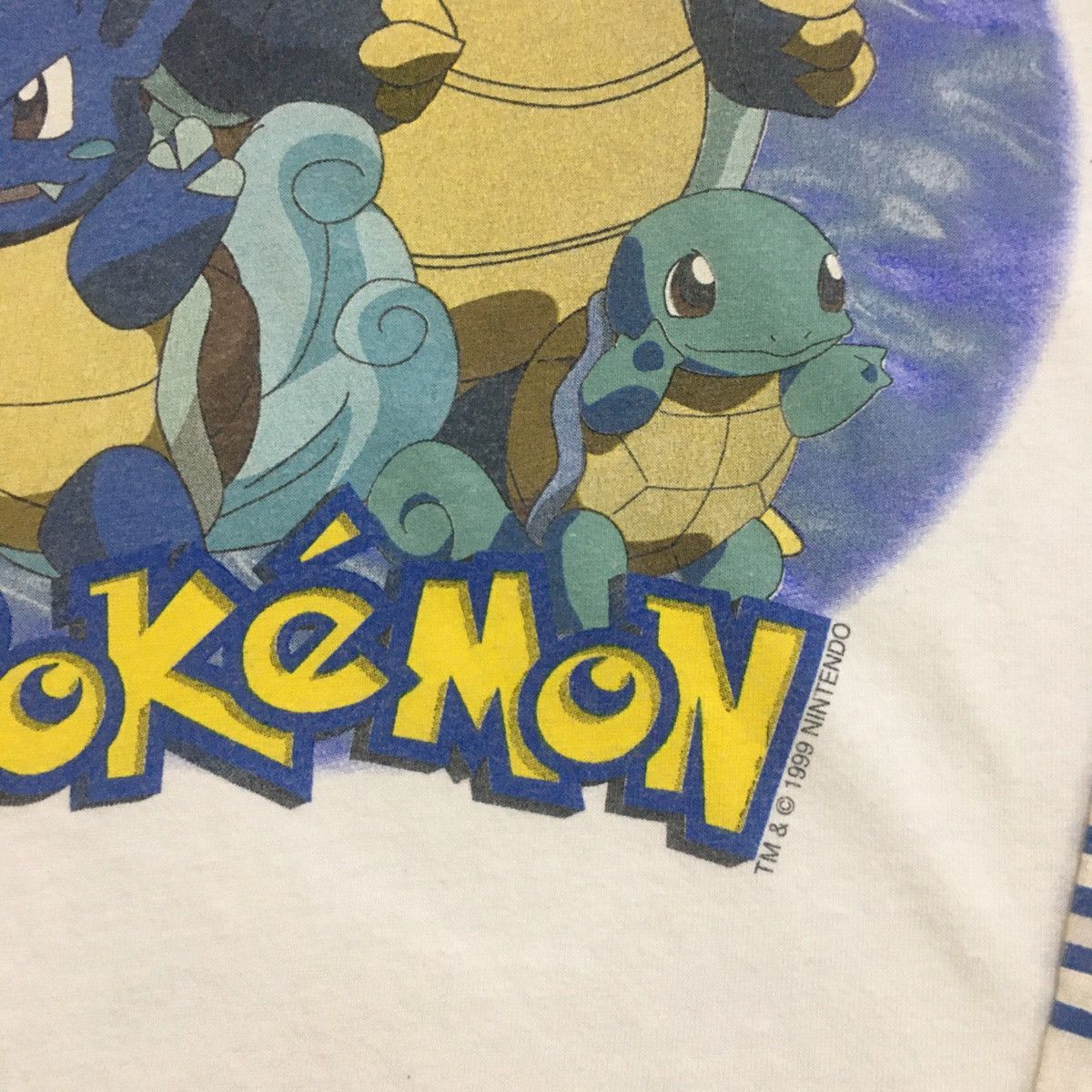 Vintage 1999 Pokemon Nintendo