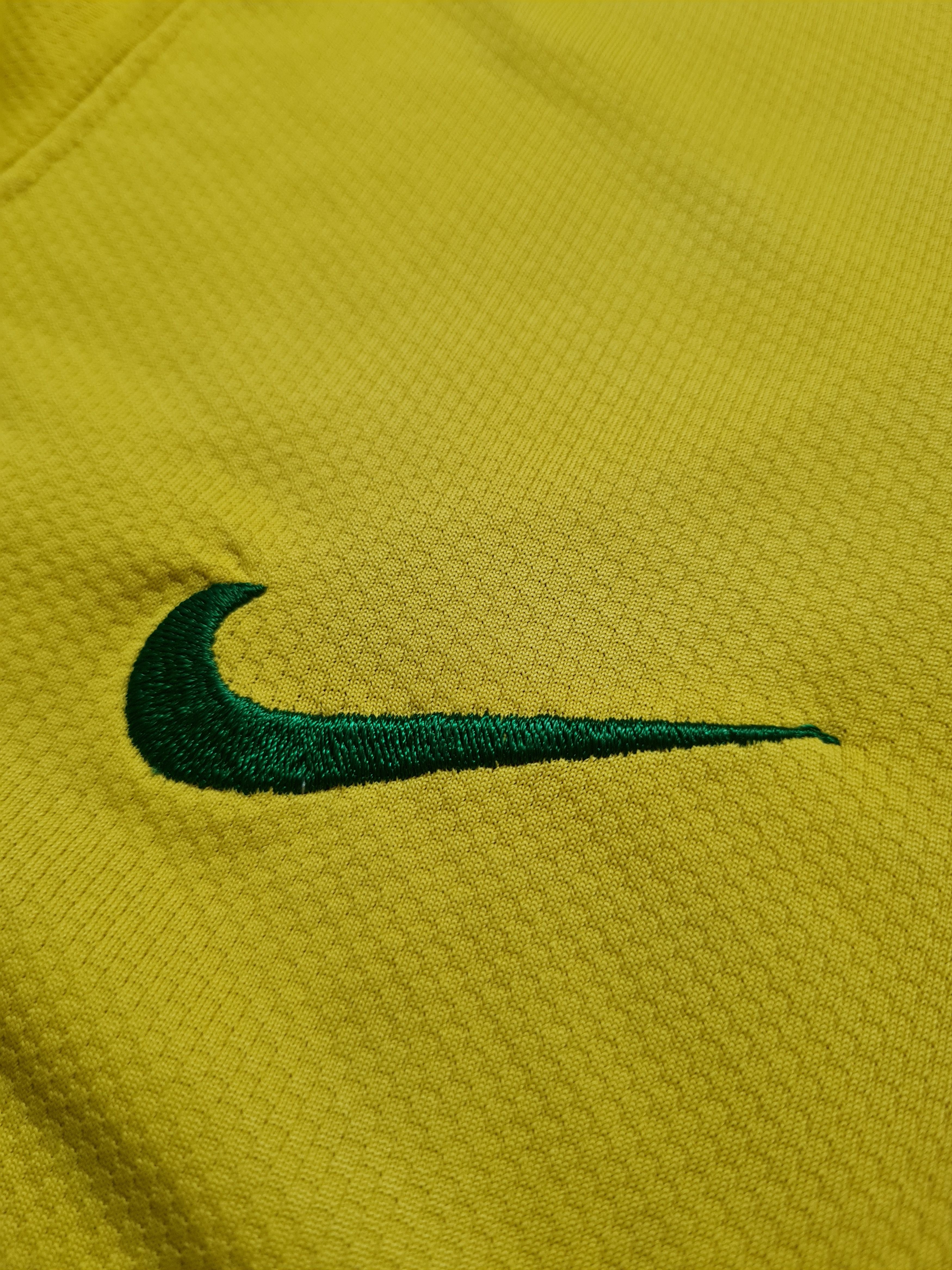 Nike Rare Soccer shirt Nike Brazil 2006-2008 Football Jersey Size US S / EU 44-46 / 1 - 18 Thumbnail