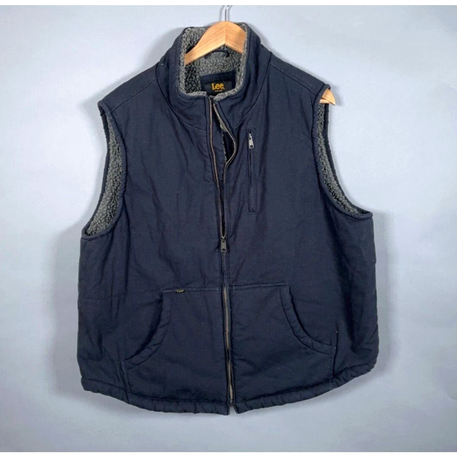 Lee Lee Vest Black Canvas Sherpa Lined Full Zip Pockets Adult XL Mens 90s Grunge Outdoor Workwear Jacket/Coat Style: Vest Size US XL / EU 56 / 4 - 2 Thumbnail
