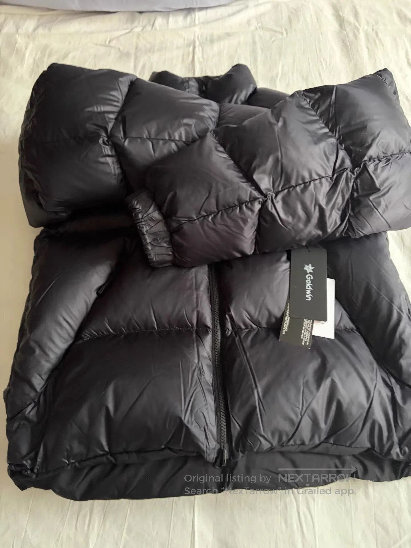 Goldwin Black Puffer Jacket with Zip Closure - Size L. Size US L / EU 52-54 / 3 - 4 Thumbnail