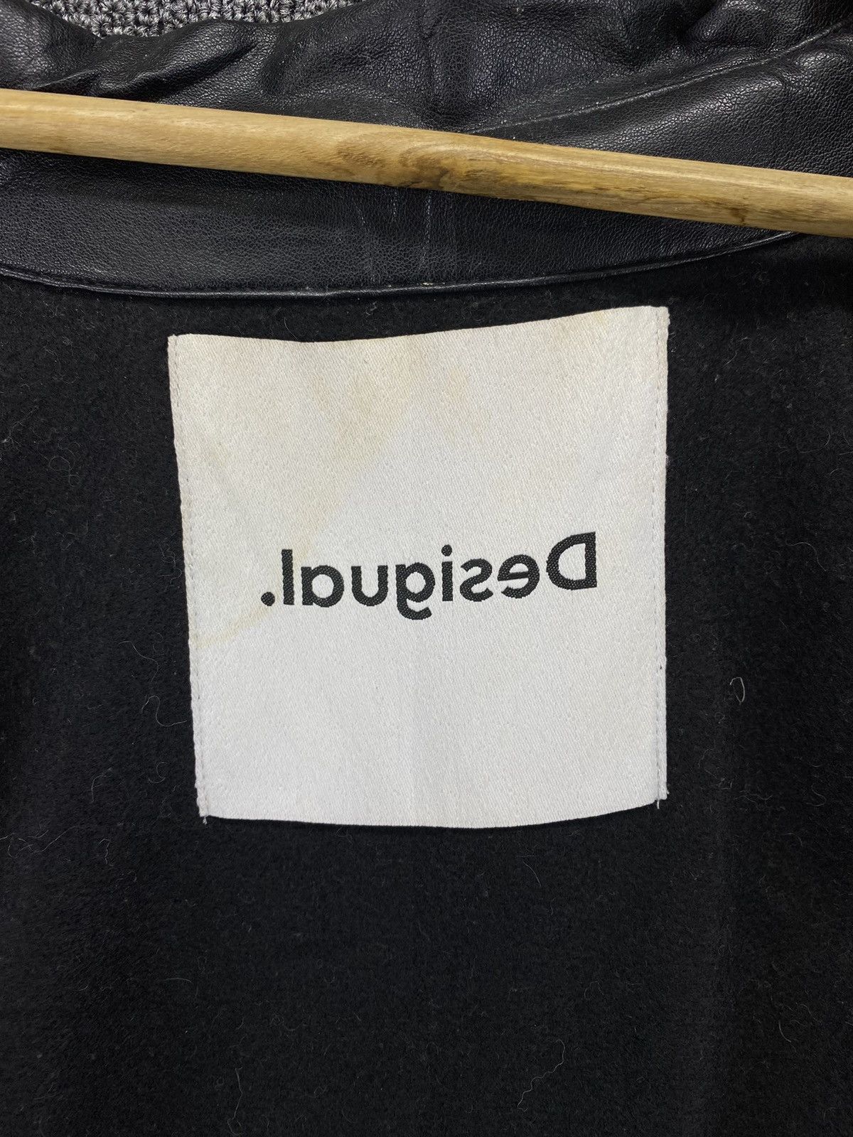 Desigual Vintage Desigual Black Poncho Size ONE SIZE - 6 Thumbnail