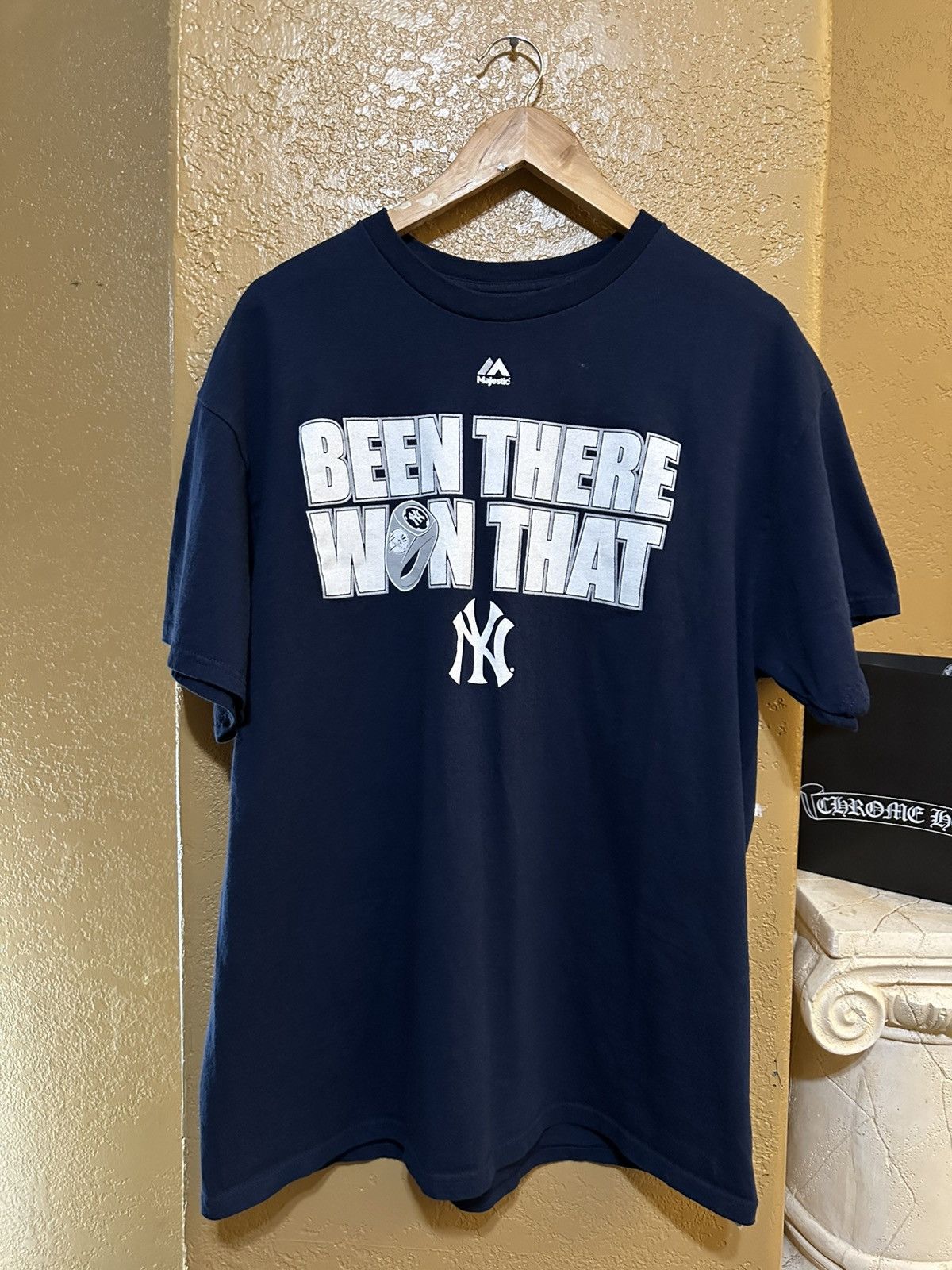 Vintage Vintage New York Yankees Rings T Shirt MLB Size US XL / EU 56 / 4 - 2 Thumbnail