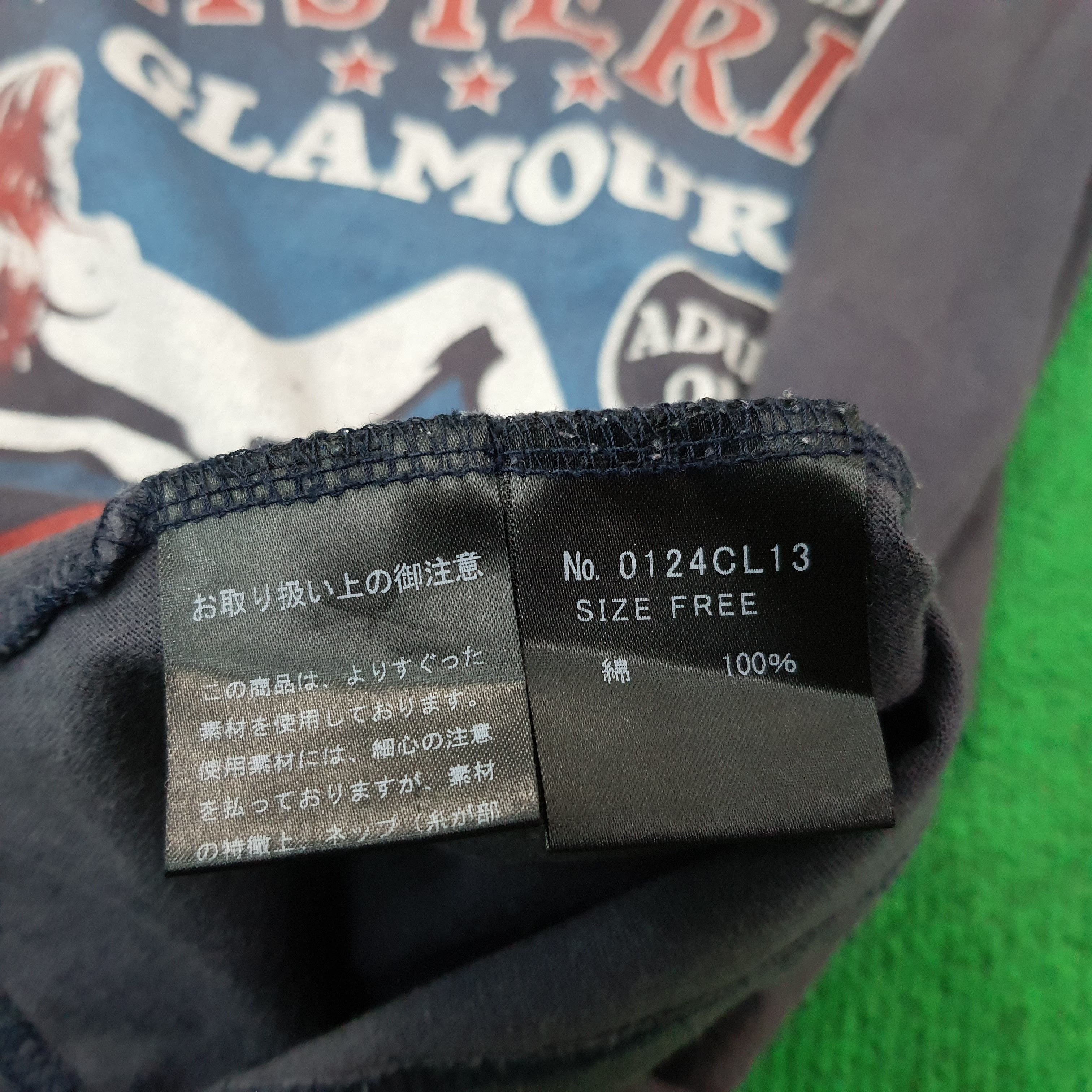 Hysteric Glamour Vintage Hysteric Glamour Japan Long Sleeve Tshirt C223N23 Size S / US 4 / IT 40 - 6 Thumbnail