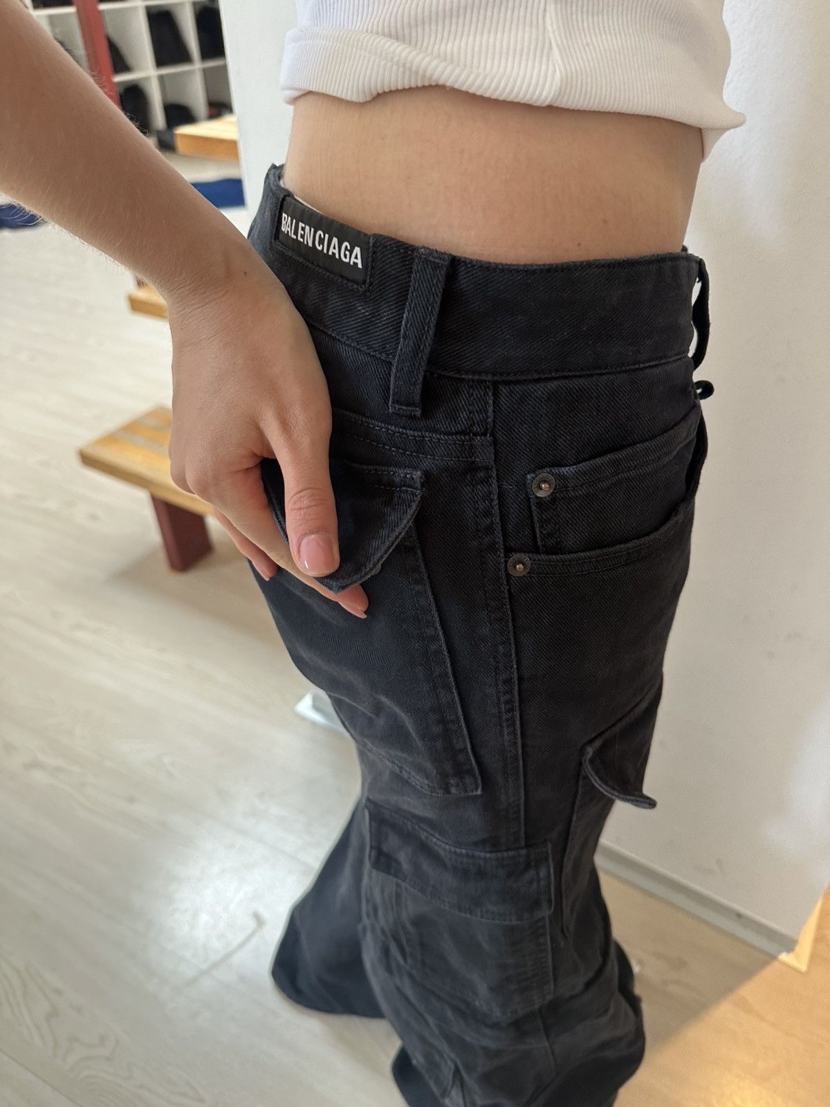 Balenciaga BALENCIAGA MEN'S CARGO PANTS IN BLACK Size US 27 - 4 Thumbnail