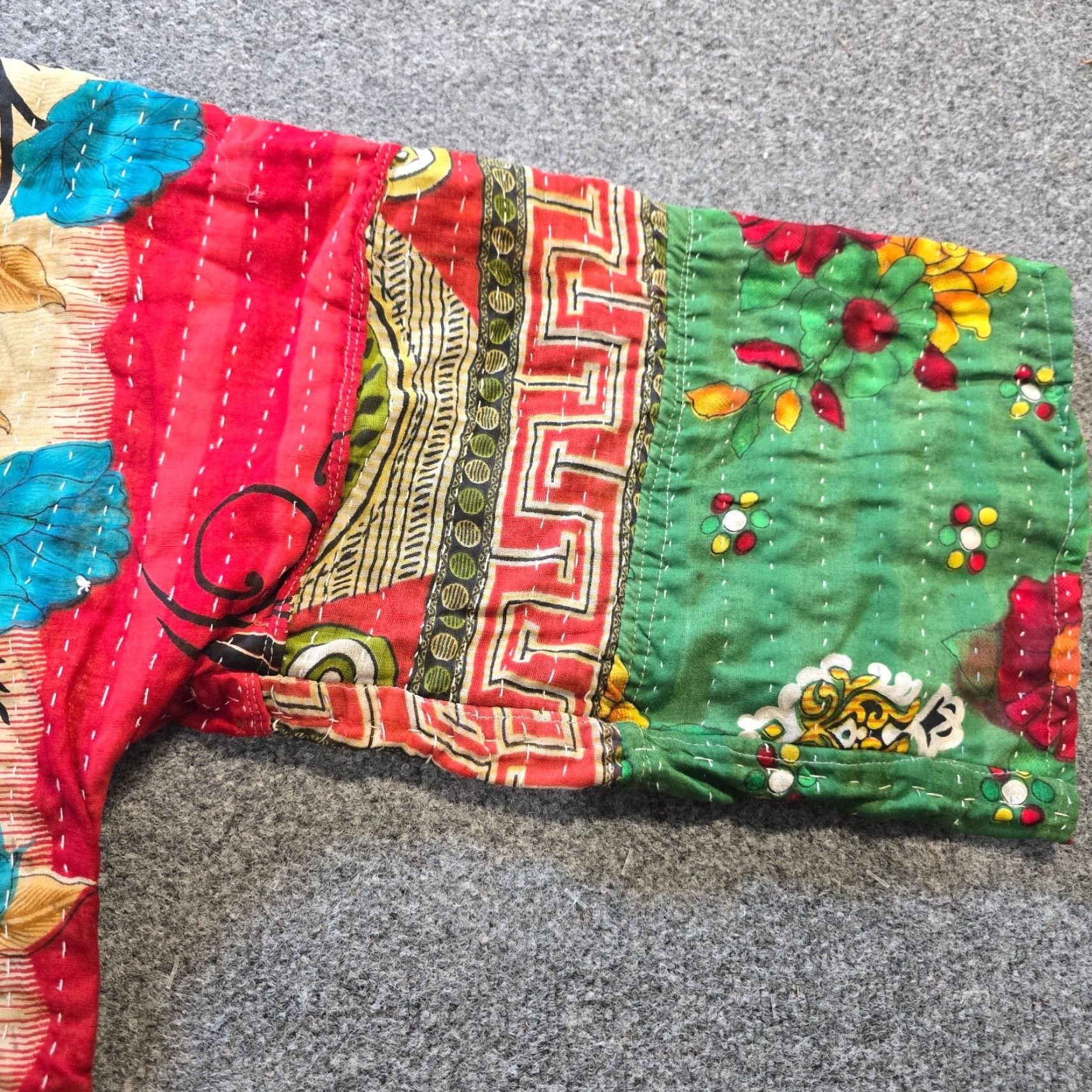 Vintage Quilted Jacket Womens 1X Brown Green Floral Patchwork Open Kimono Sleeve Jacket Coat Casual Bohemian Style Womens Size XL / US 12-14 / IT 48-50 - 5 Thumbnail