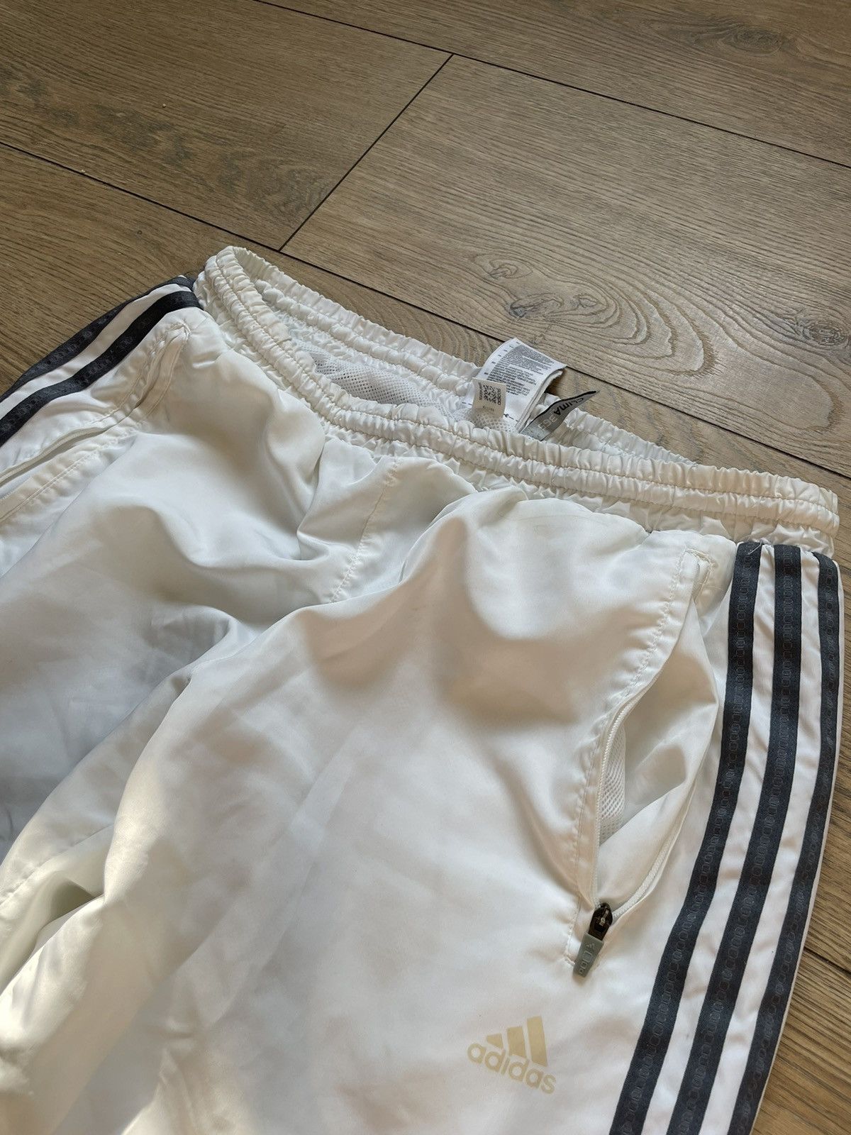 Adidas × Vintage Vintage adidas track pants drill drip swag y2k white 90s 00s Size US 30 / EU 46 - 4 Thumbnail