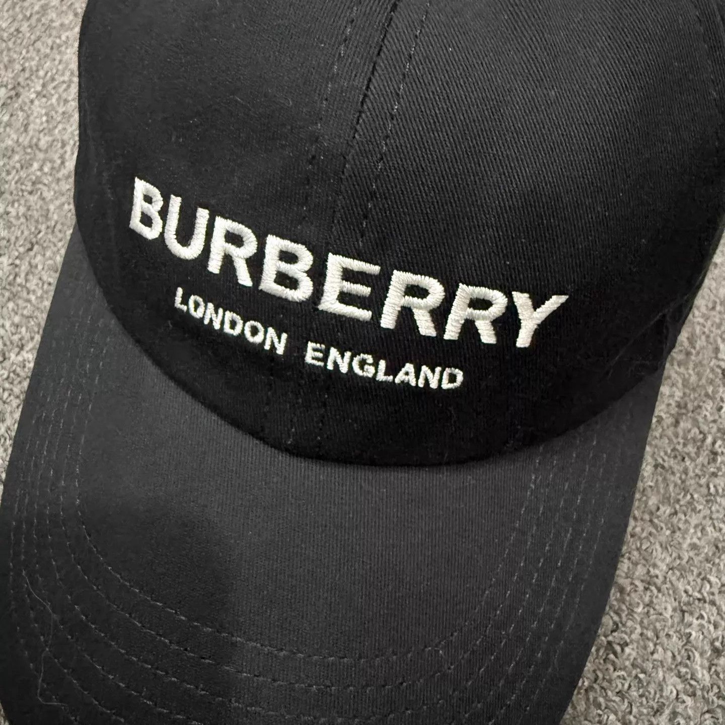 Burberry Burberry Black London Logo Baseball Cap S Mint Size ONE SIZE - 4 Thumbnail