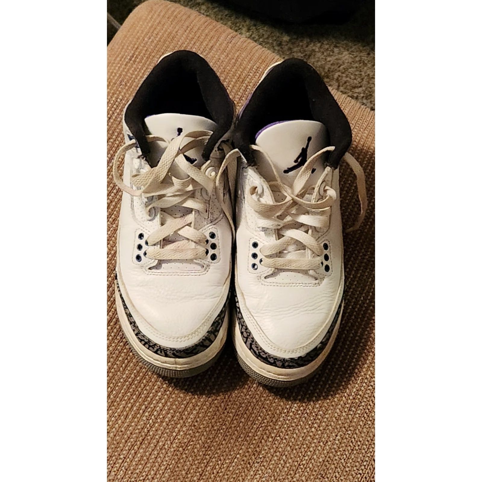 Jordan Brand Air Jordan 3 Retro (GS) Sz 5y Dm0967-105 Sneaker Basketball School Walking Size US 5 / EU 37 - 4 Thumbnail