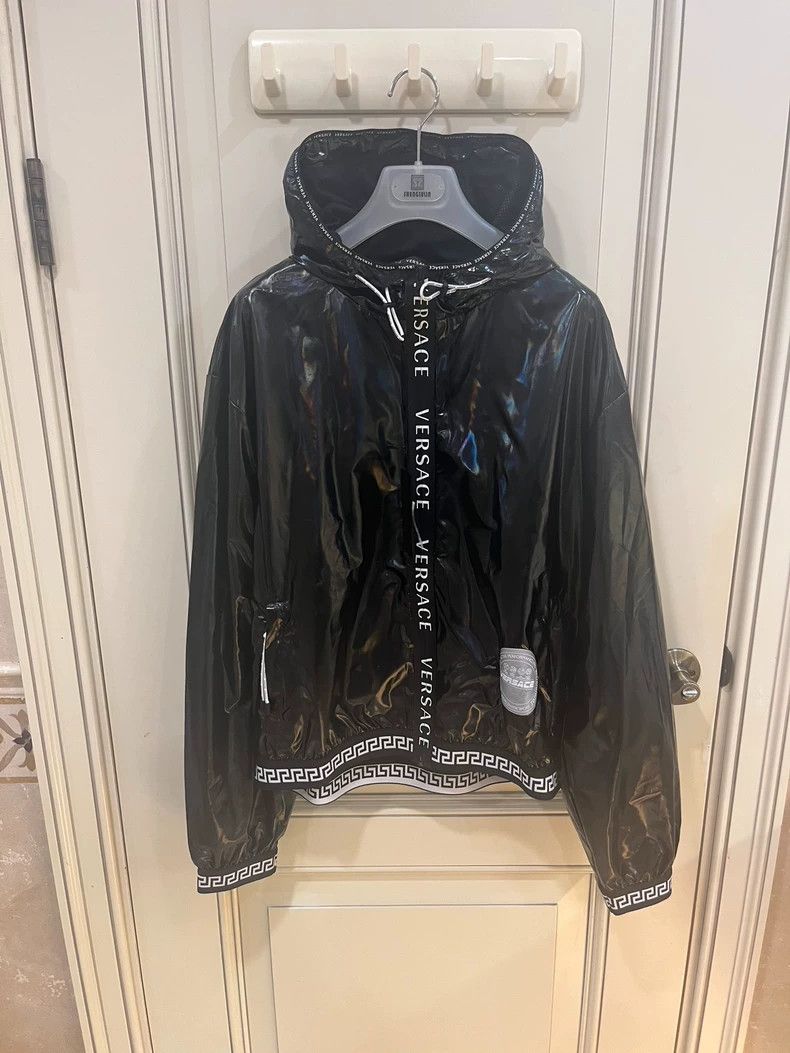 Versace Versace Black rainbow reflective hooded sports jacket Size US M / EU 48-50 / 2 - 1 Thumbnail