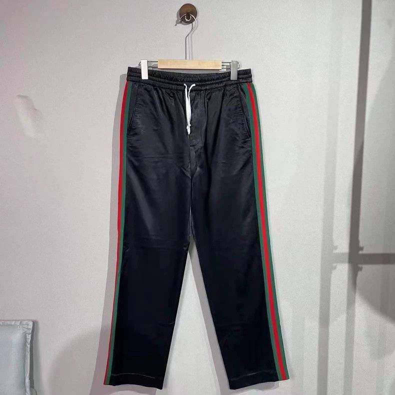 Gucci Gucci Side Stripe Logo Embroidered Pants Size US 32 / EU 48 - 1 Thumbnail