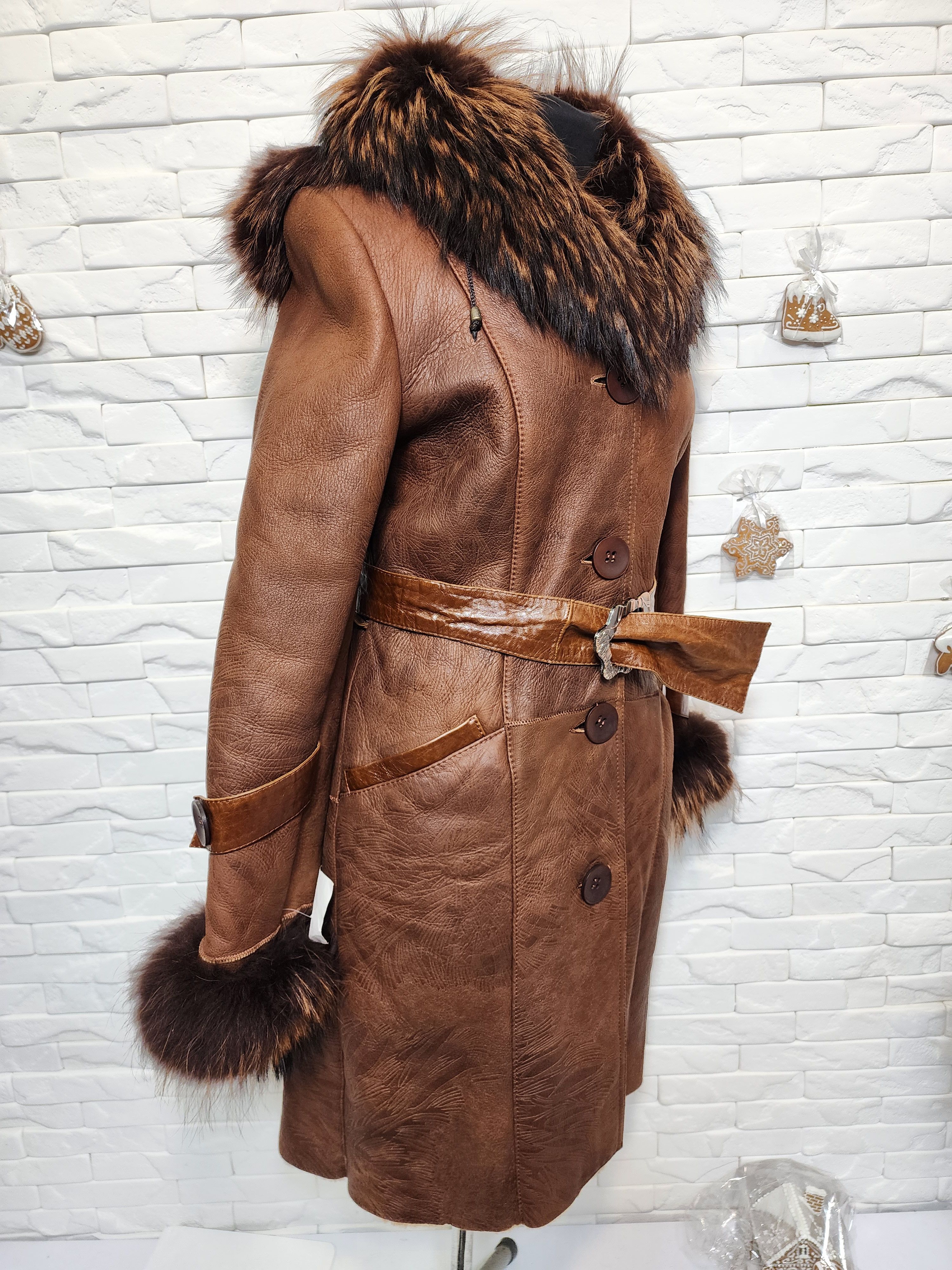 Uniqlo Brown Sheepskin Coat : Hooded Winter Fur Outerwear Size L / US 10 / IT 46 - 3 Thumbnail