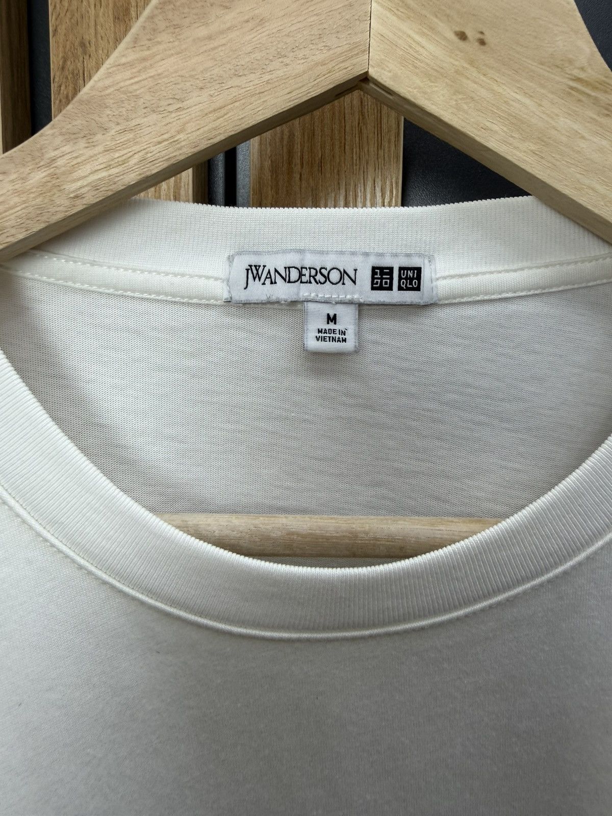 JW Anderson × Uniqlo JW Anderson x Uniqlo Asymmetric Layered T-Shirt White Size M Size M / US 6-8 / IT 42-44 - 3 Thumbnail