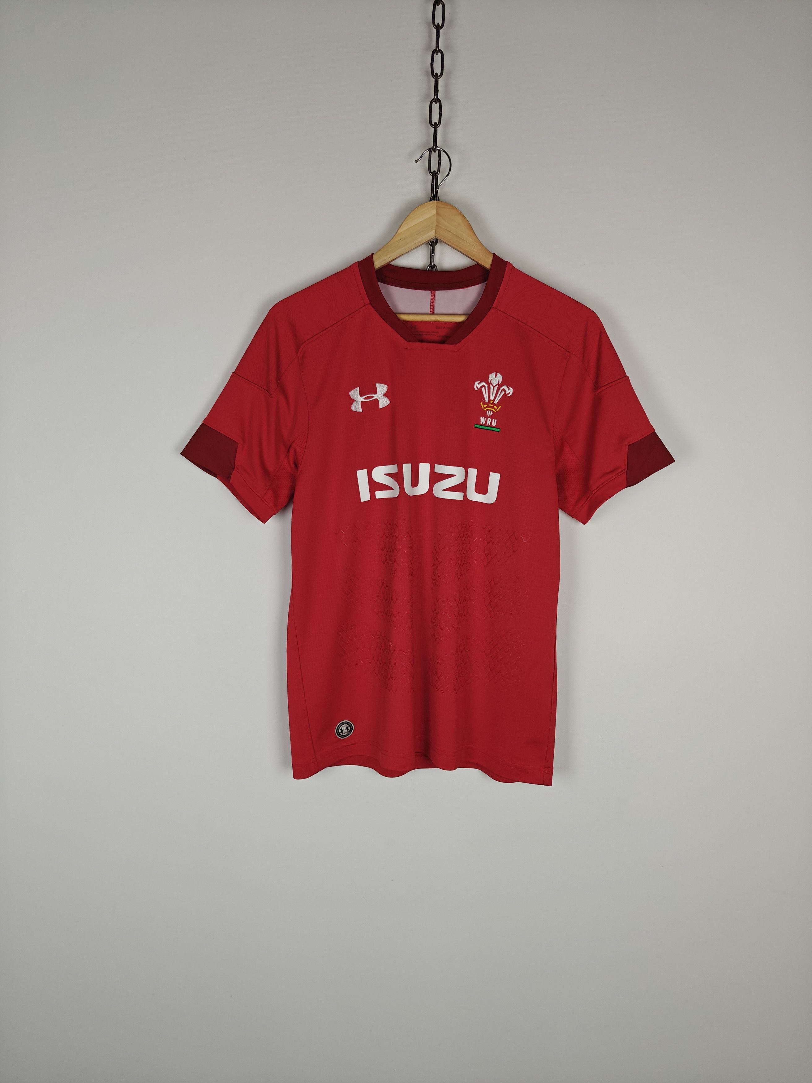 Under Armour Under Armour Wales Rugby Union WRU Home Jersey Isuzu S Size US S / EU 44-46 / 1 - 1 Thumbnail