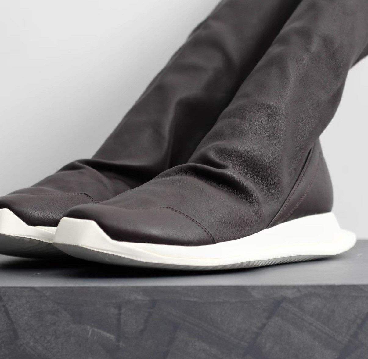 Rick Owens Rick Owens Mainline Leather Tank Boots Size US 7 / EU 40 - 2 Thumbnail